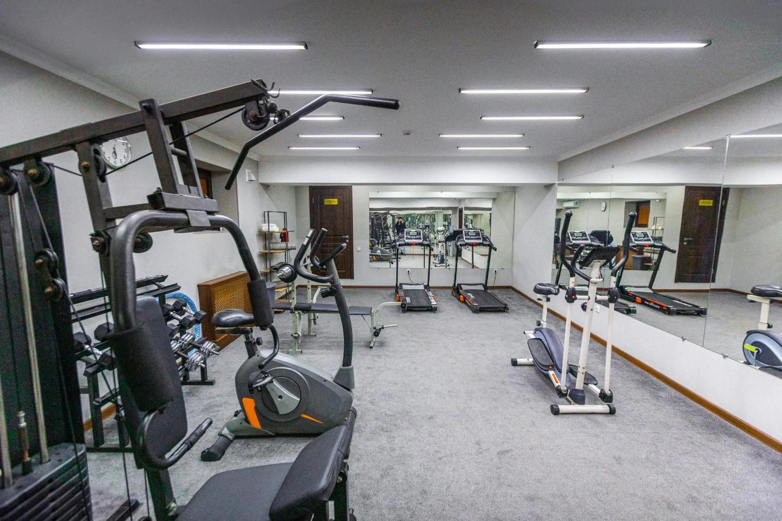 Fitness centre/facilities in Plaza Hotel Almaty