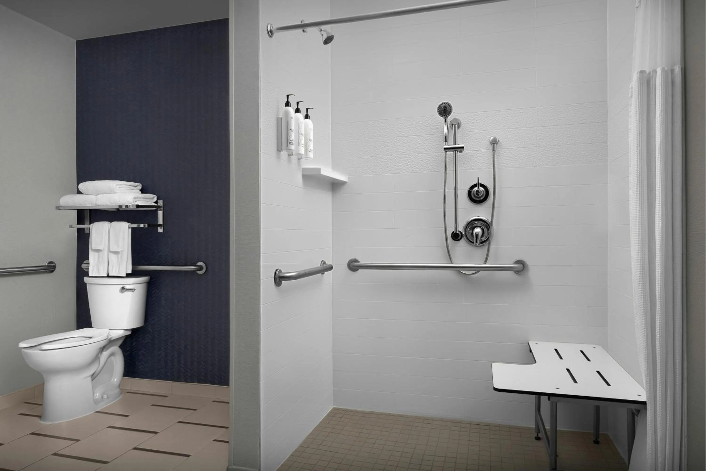 Bathroom in Fairfield Inn and Suites by Marriott Winston Salem/Hanes