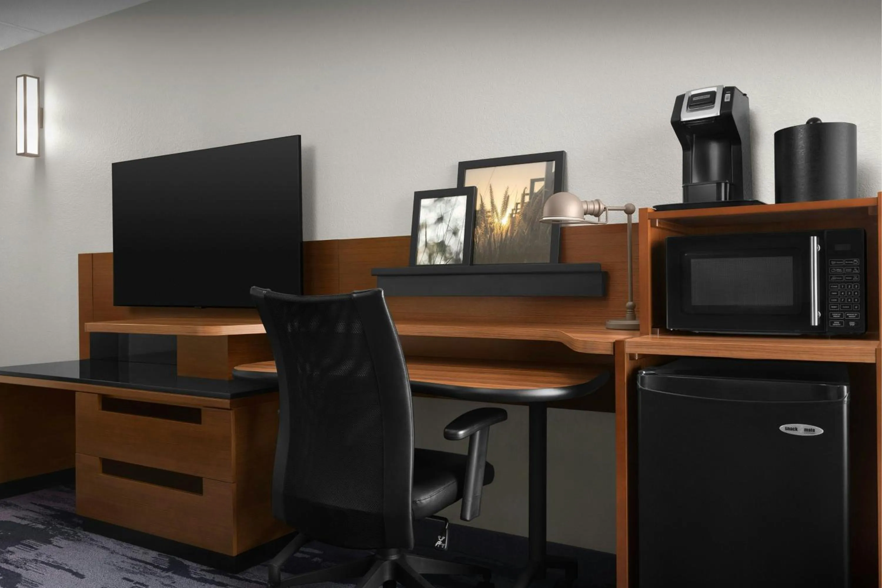 Photo of the whole room in Fairfield Inn and Suites by Marriott Winston Salem/Hanes