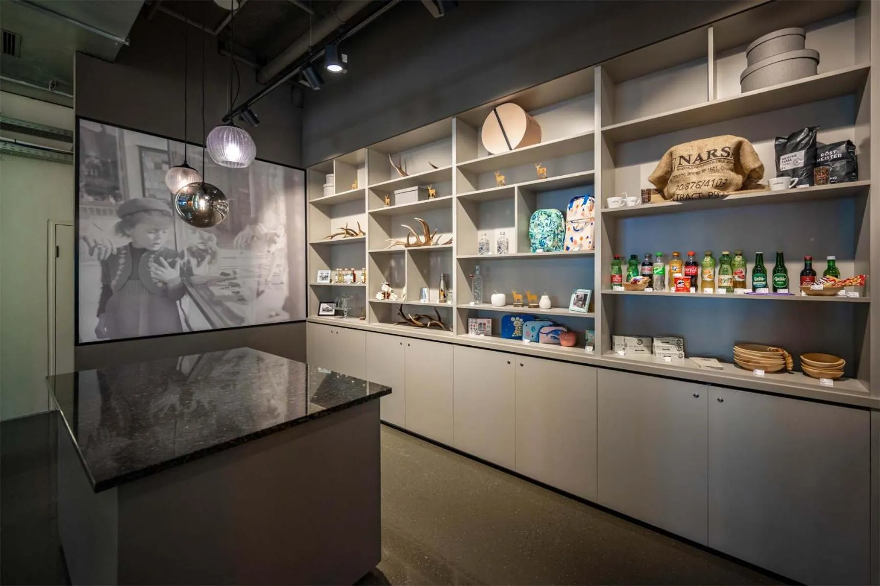 On-site shops in Arena Franz Ferdinand Nassfeld