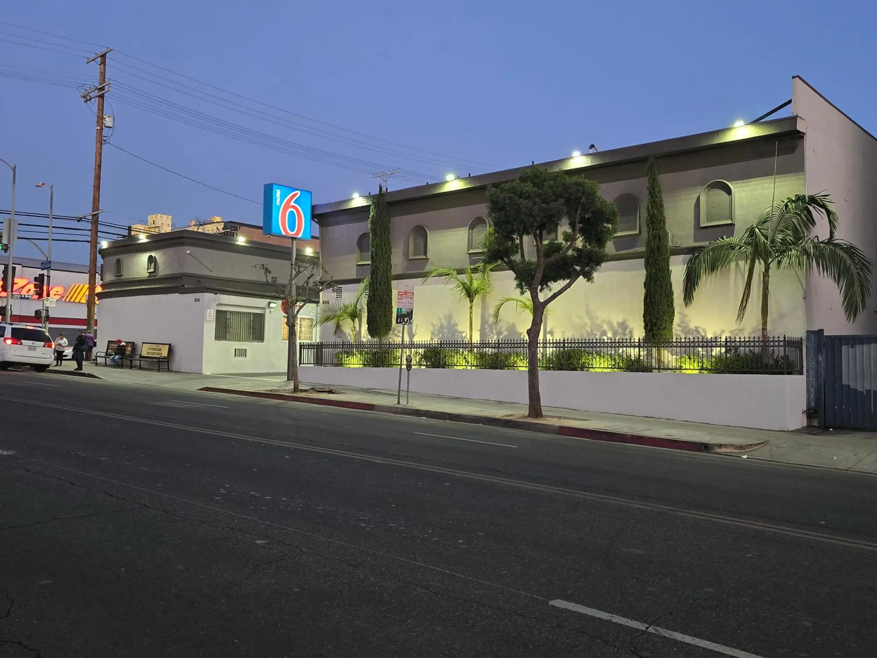 Property building in Motel 6 Los Angeles, CA - Downtown Property building in Motel 6 Los Angeles, CA - Downtown