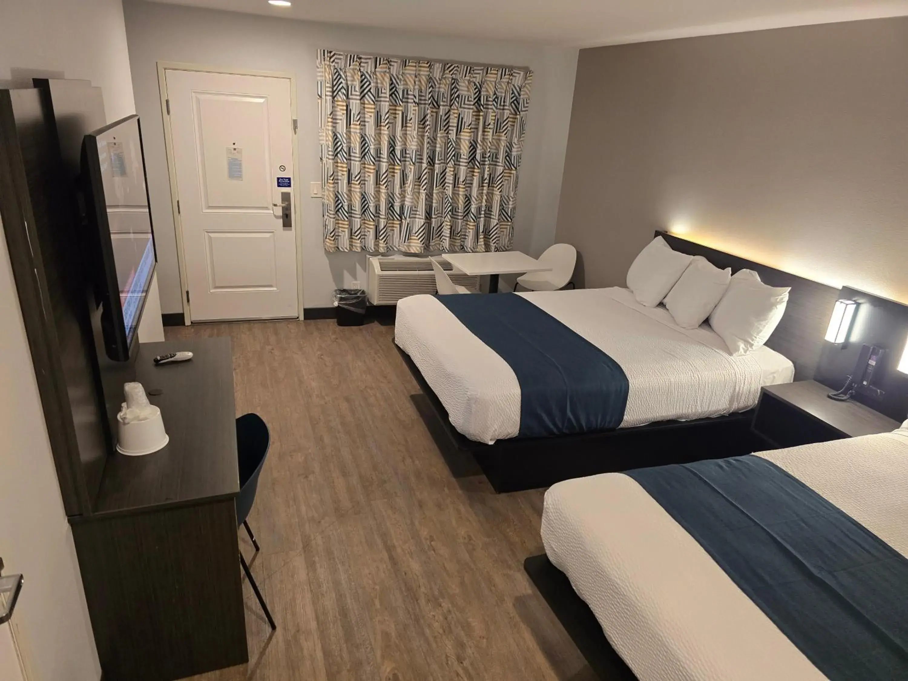 Motel 6 Los Angeles, CA - Downtown Motel 6 Los Angeles, CA - Downtown