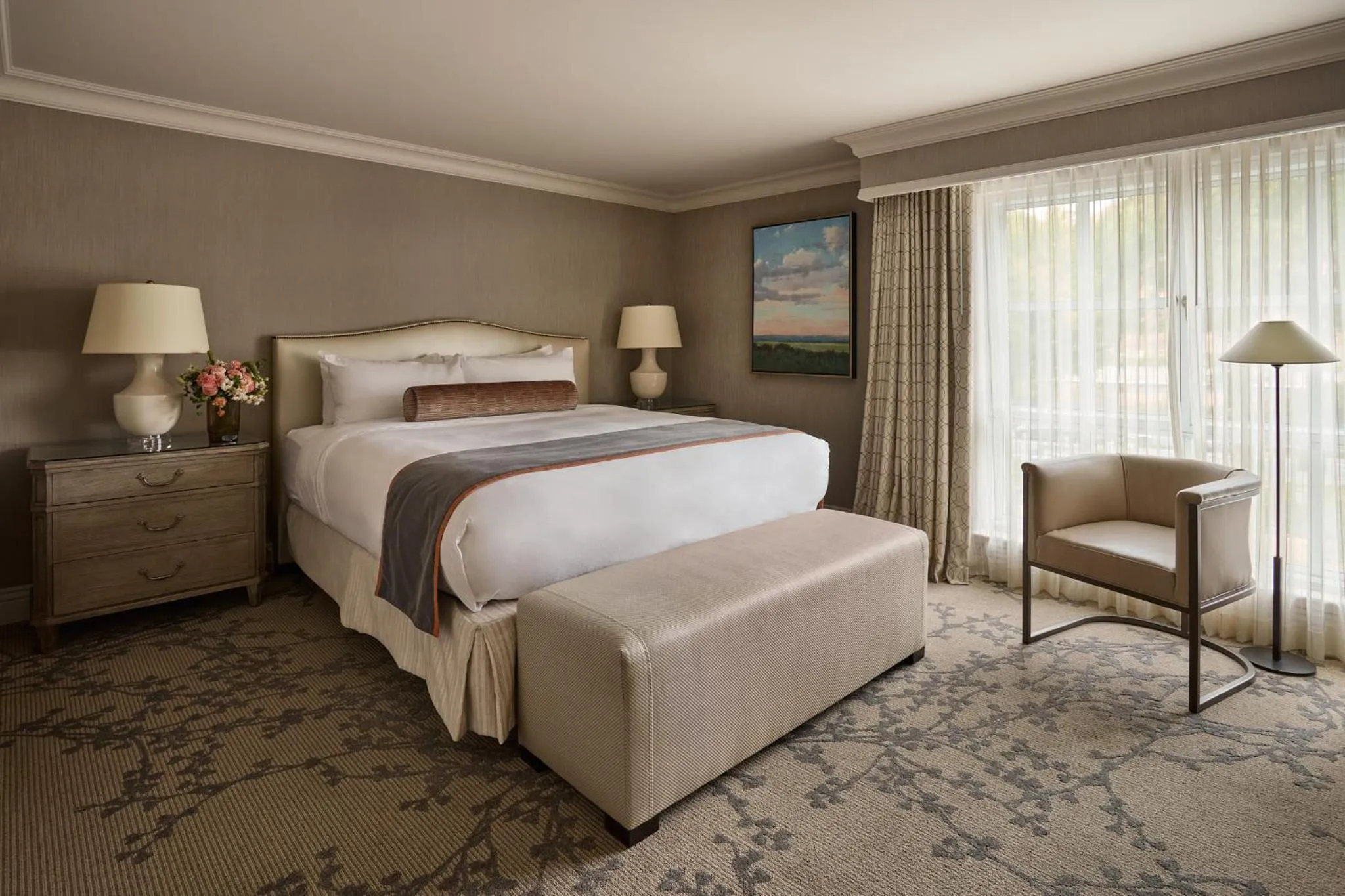 Bedroom, Bed in Lafayette Park Hotel & Spa