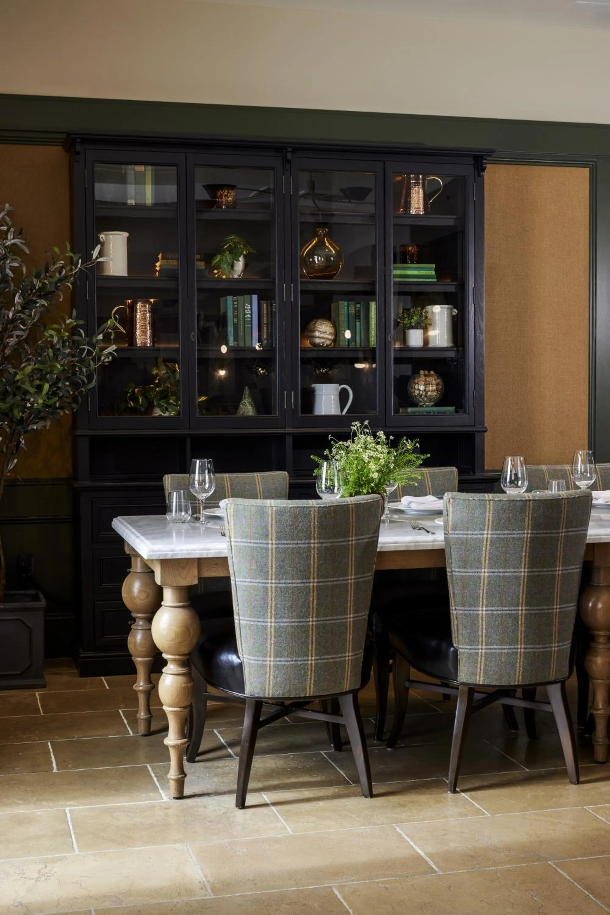 Dining area in Lafayette Park Hotel & Spa