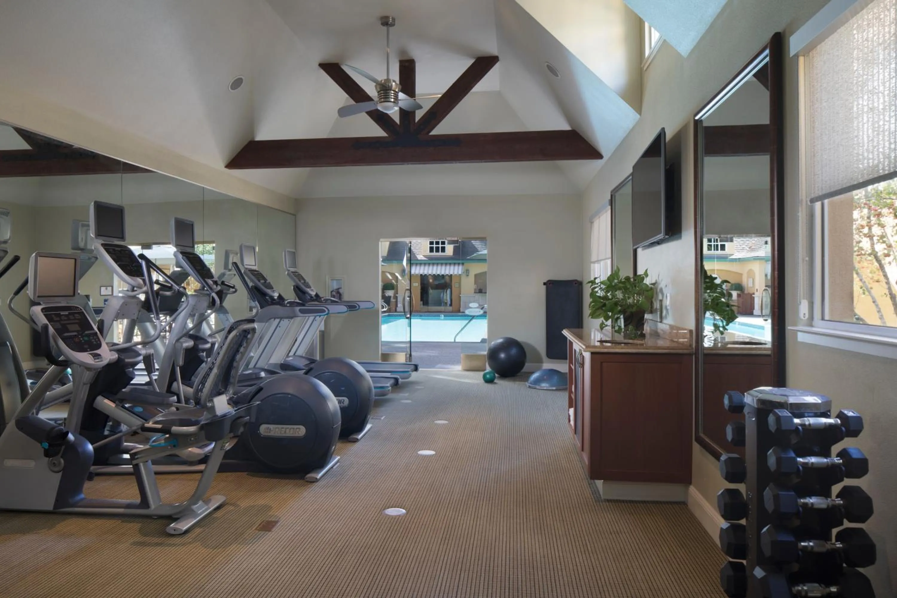 Fitness centre/facilities in Lafayette Park Hotel & Spa
