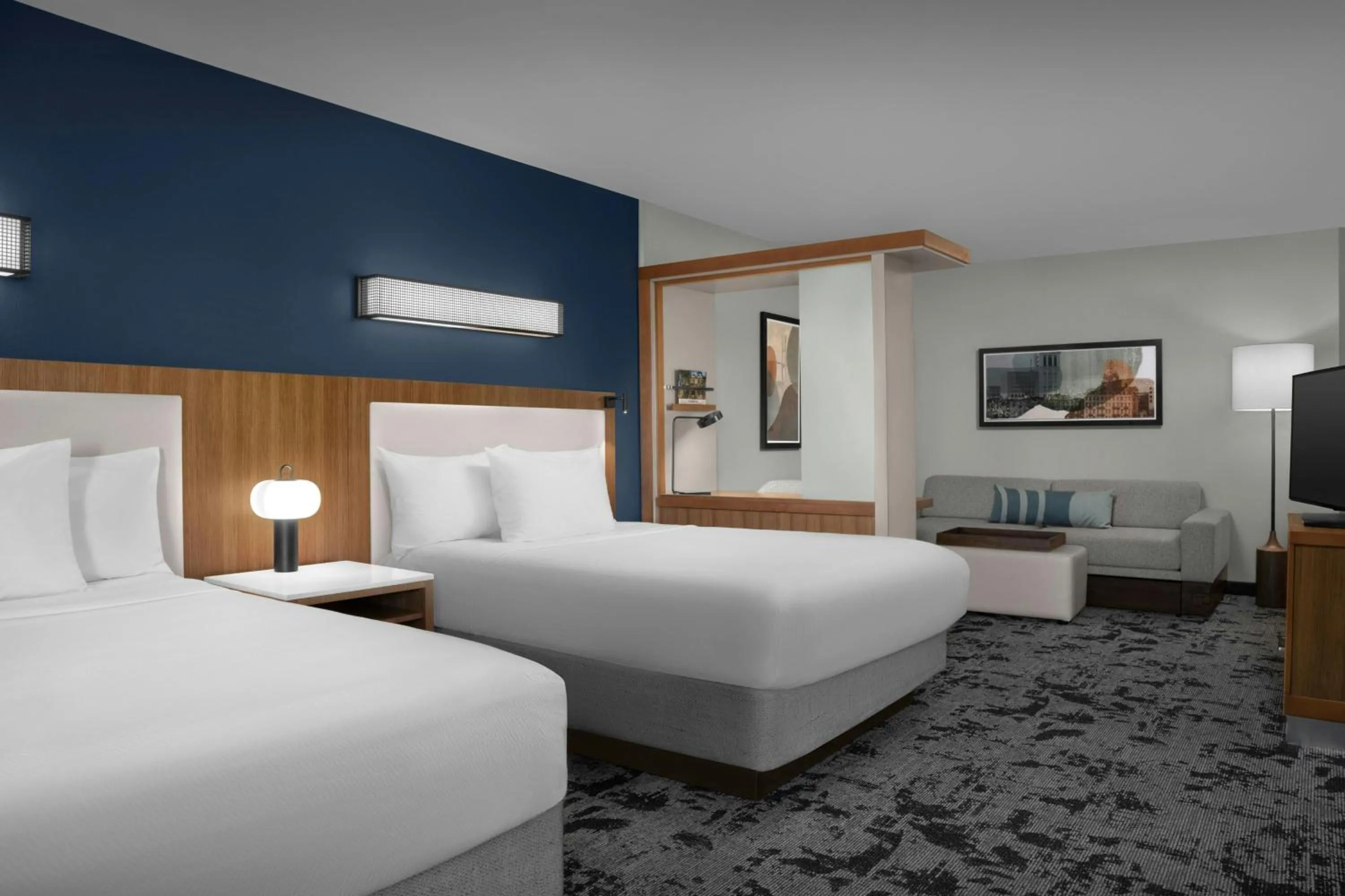 Bedroom, Bed in Springhill Suites by Marriott Savannah Downtown Historic District