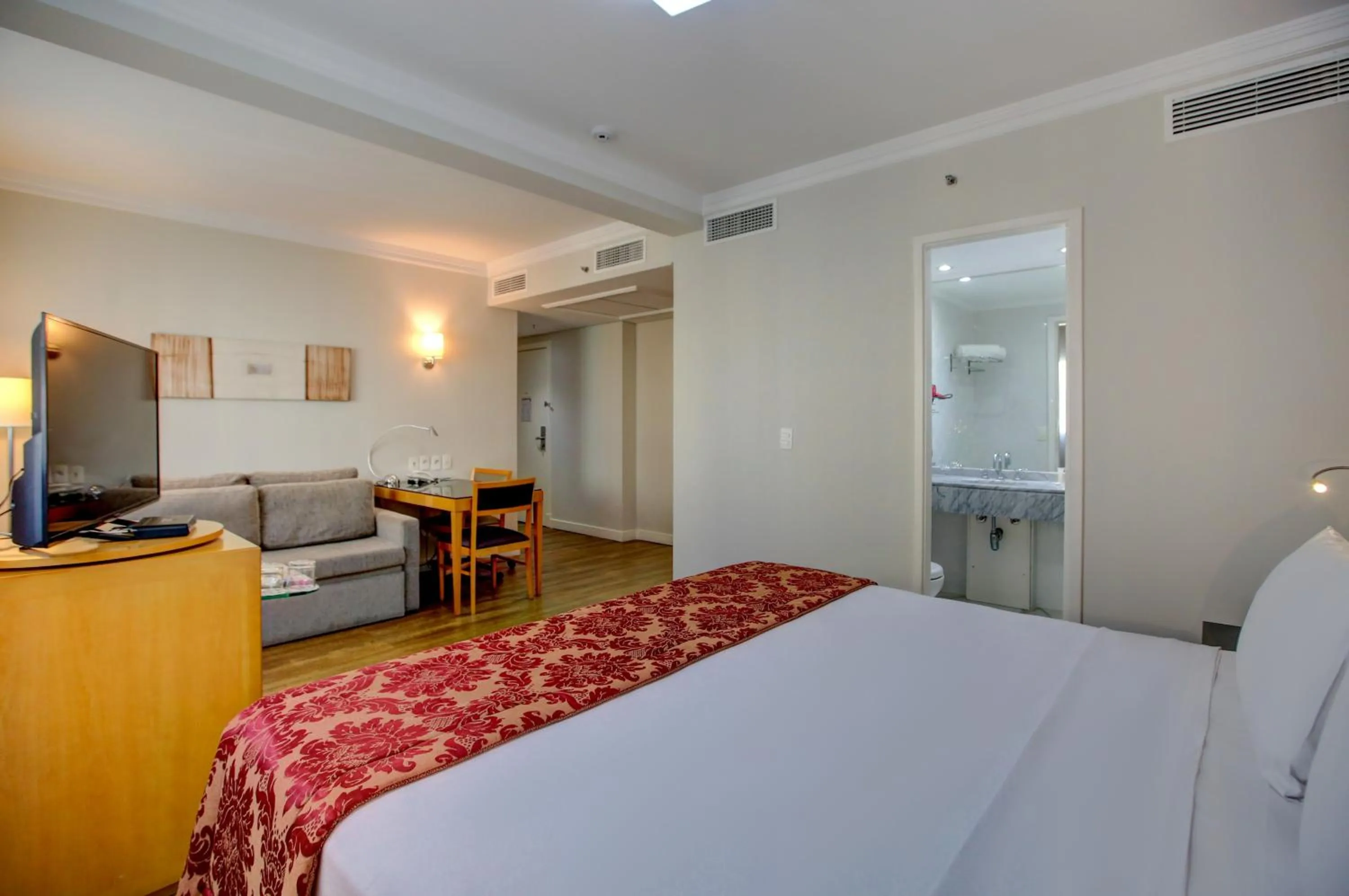 Bedroom, Bed in Quality Suítes Oscar Freire