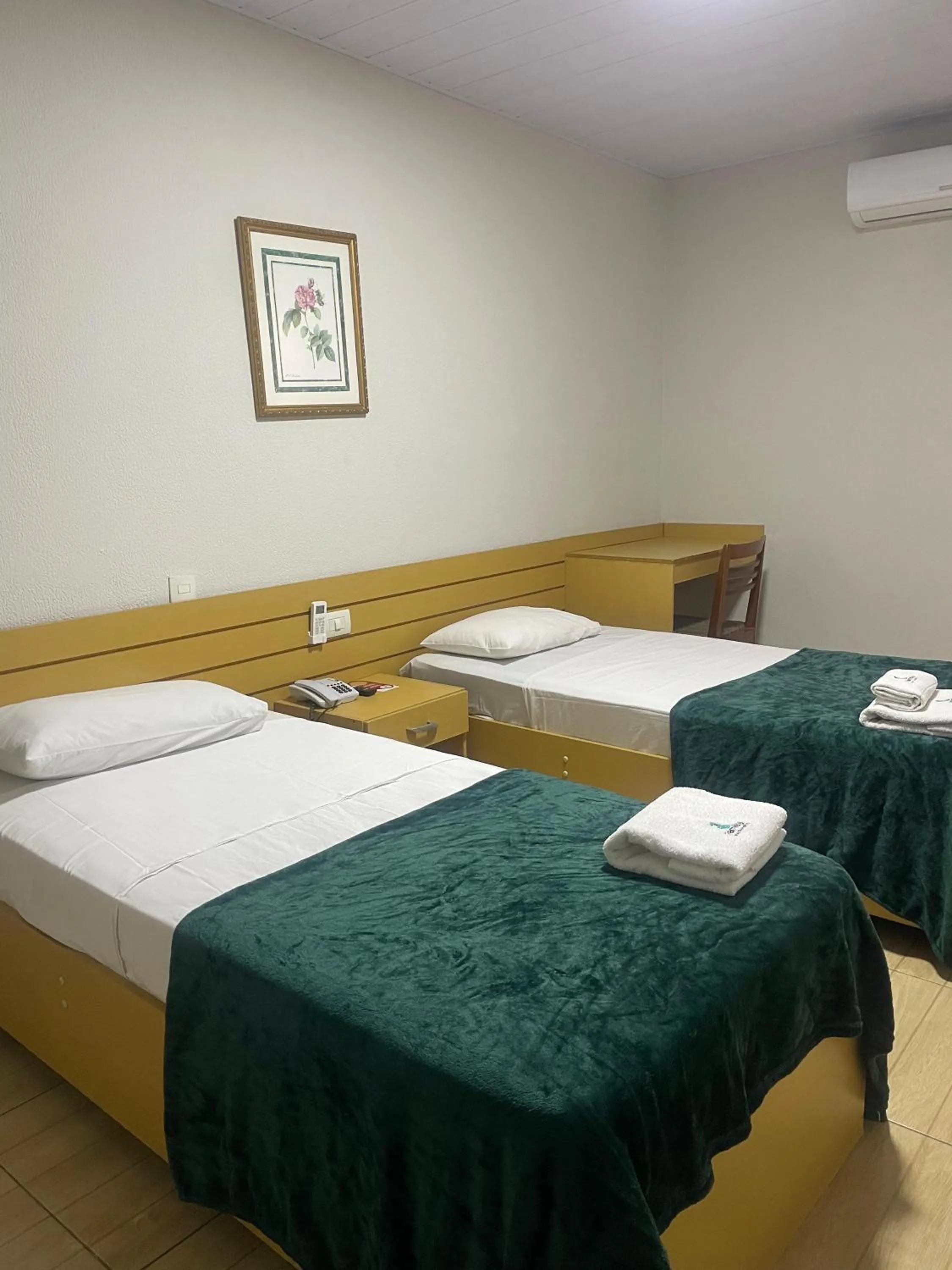 Bedroom, Bed in Hotel Family São Paulo - No Shopping FAMILY - No Brás