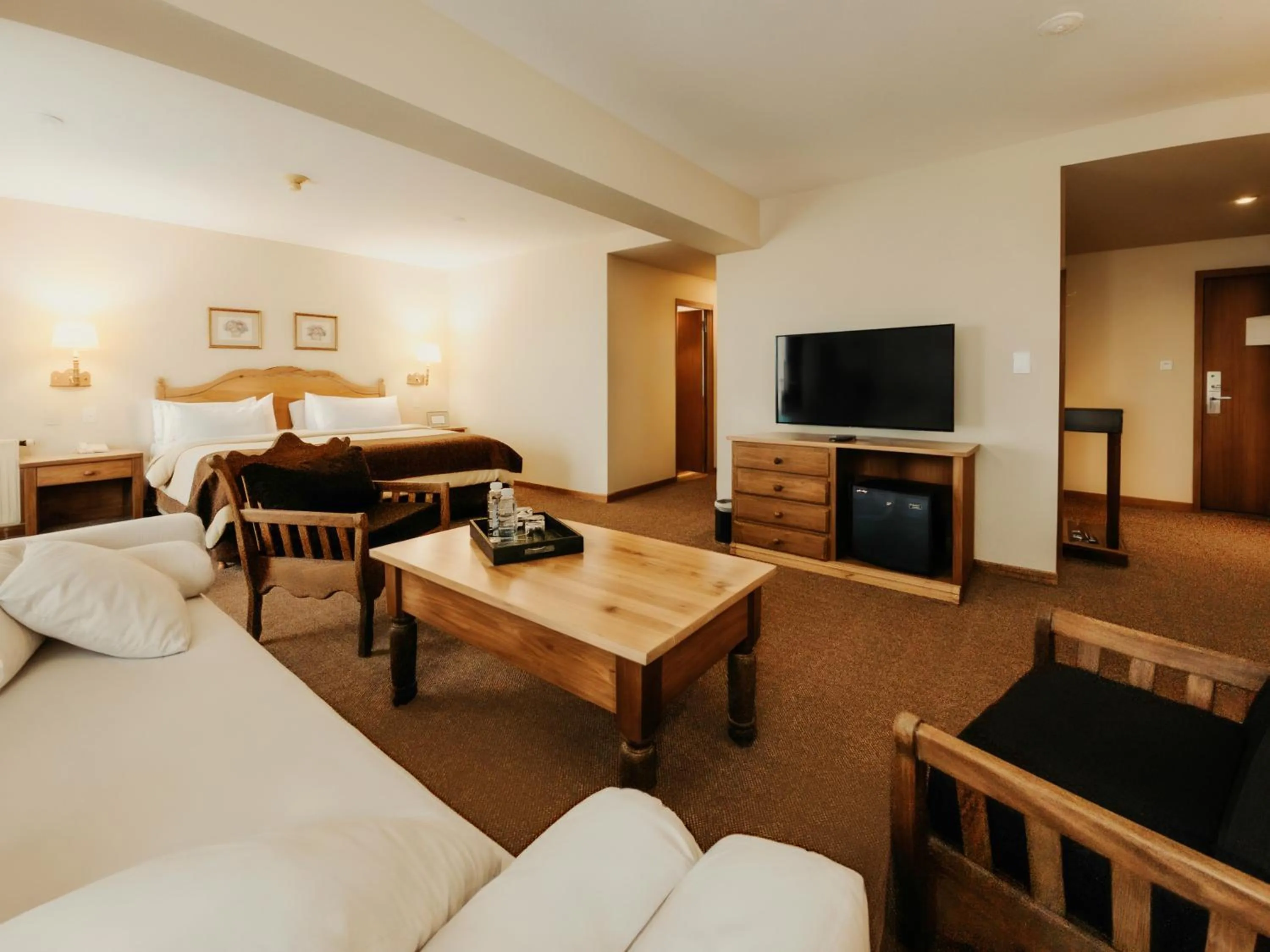 Photo of the whole room, Bed in Wyndham Garden Ushuaia Hotel del Glaciar