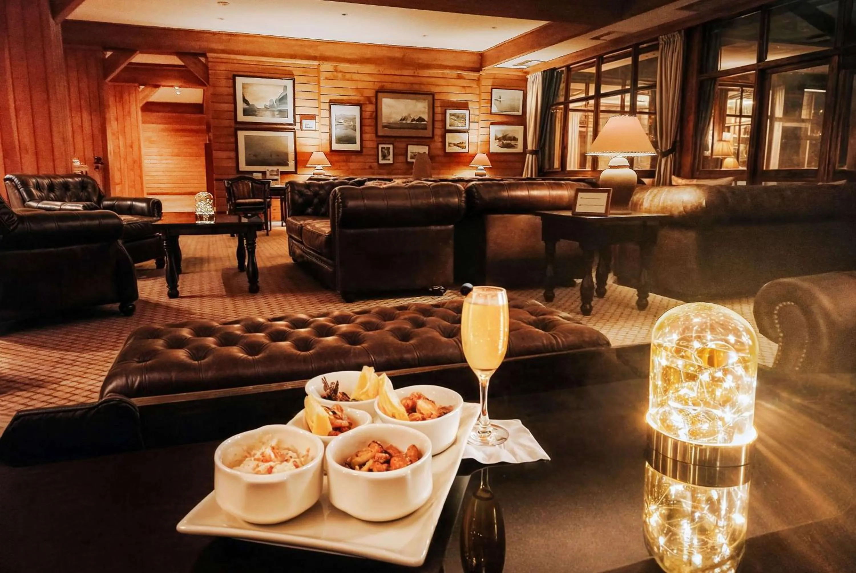 Lobby or reception in Wyndham Garden Ushuaia Hotel del Glaciar