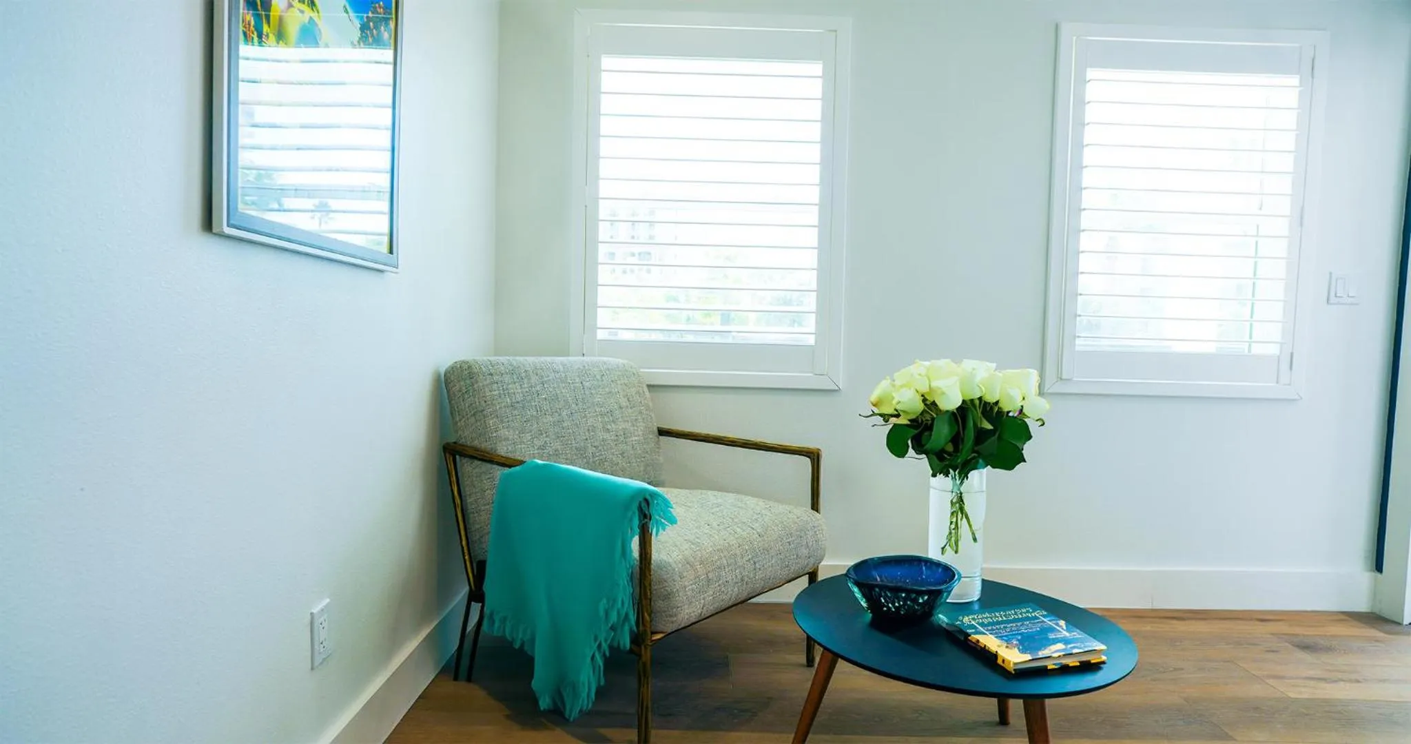 Seating area in Ivory Sands Beach Suites