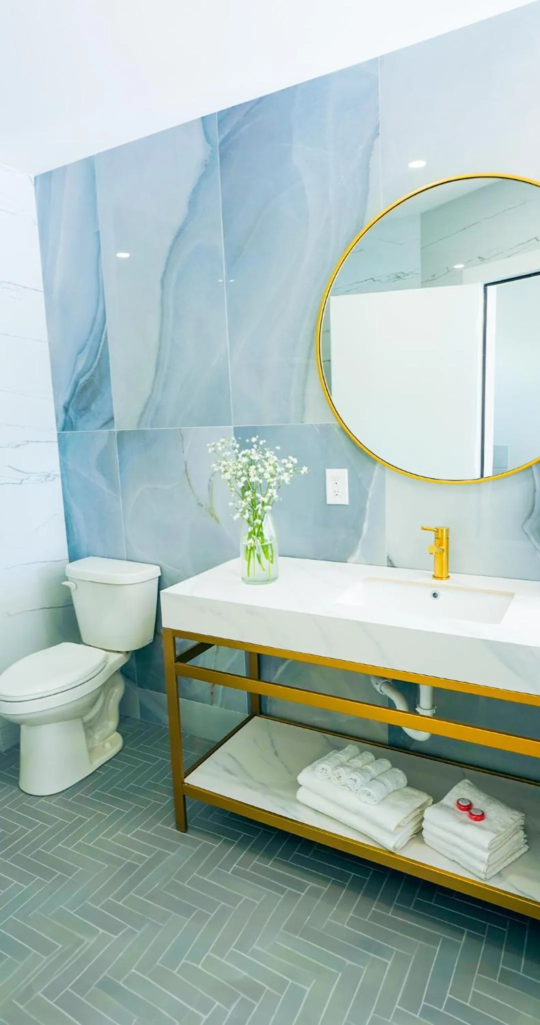 Bathroom in Ivory Sands Beach Suites
