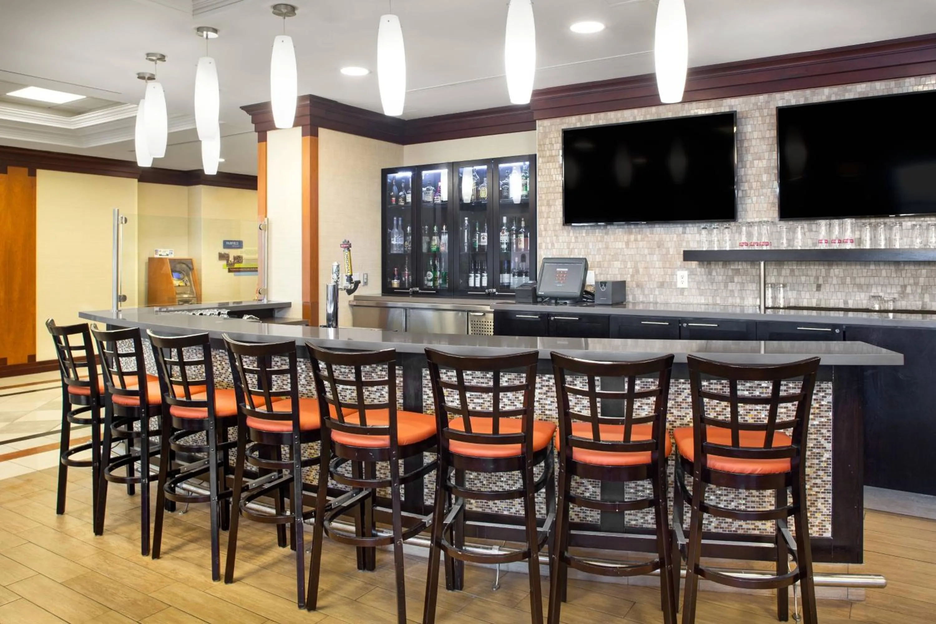 Lounge or bar in Fairfield Inn & Suites by Marriott Toronto Airport