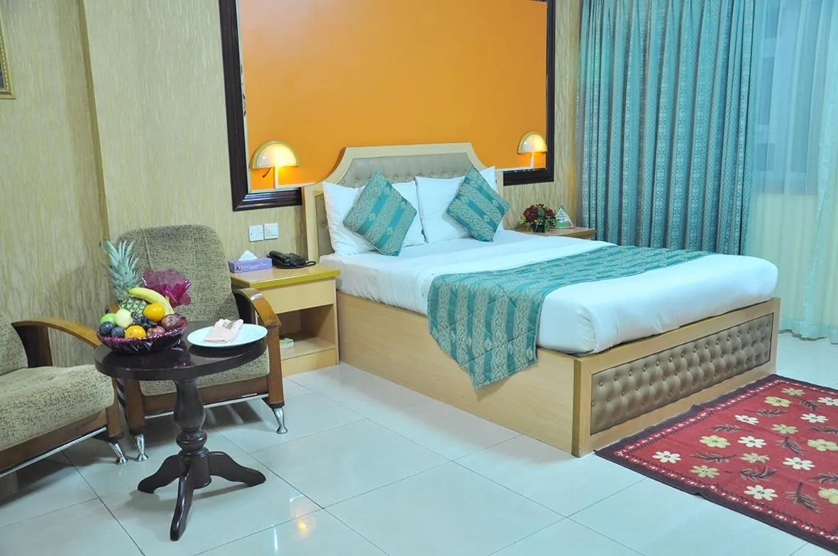 Bed in Bowshar International Hotel