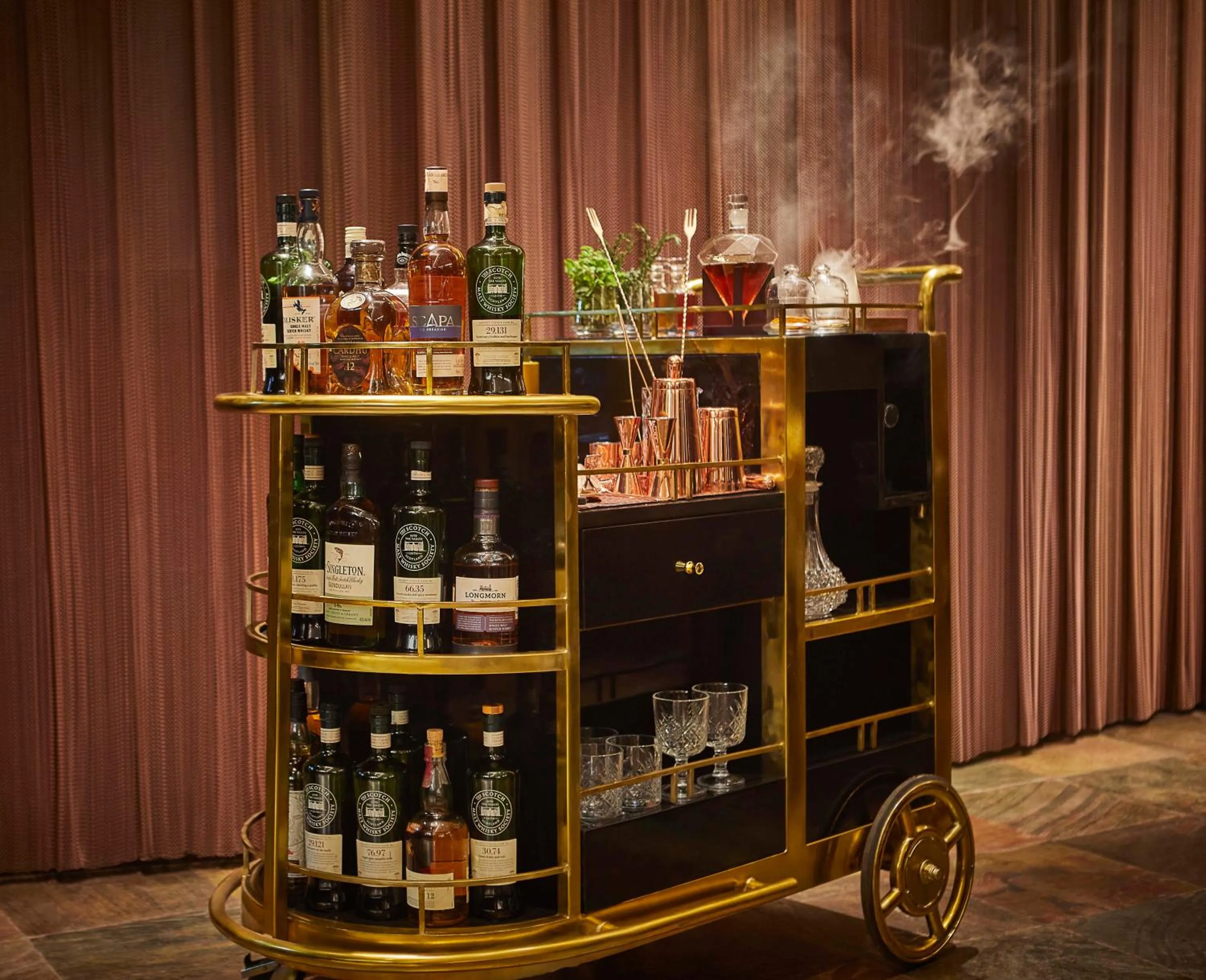 Restaurant/places to eat in JW Marriott Mumbai Juhu