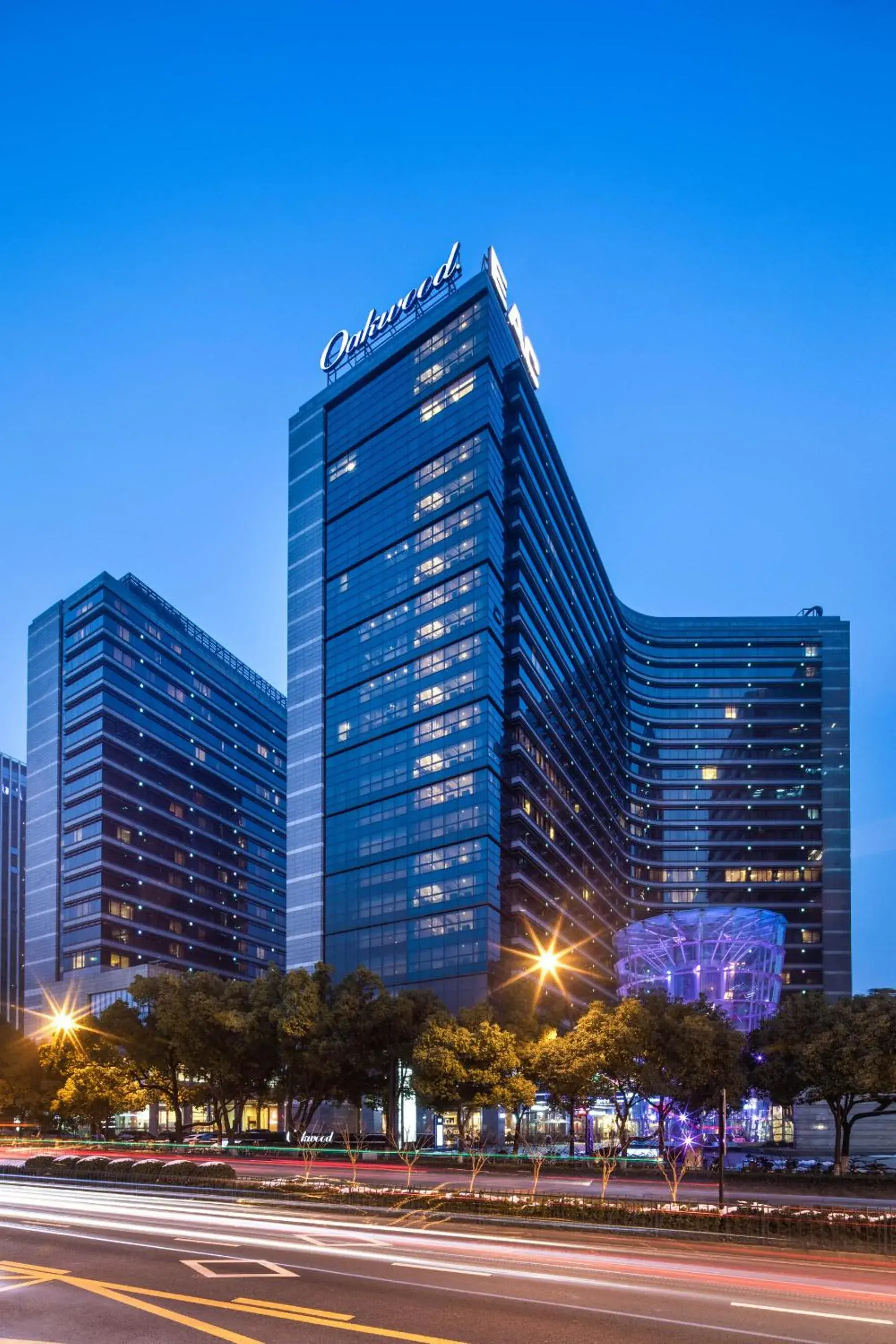 Facade/entrance in Oakwood Residence Hangzhou Facade/entrance in Oakwood Residence Hangzhou