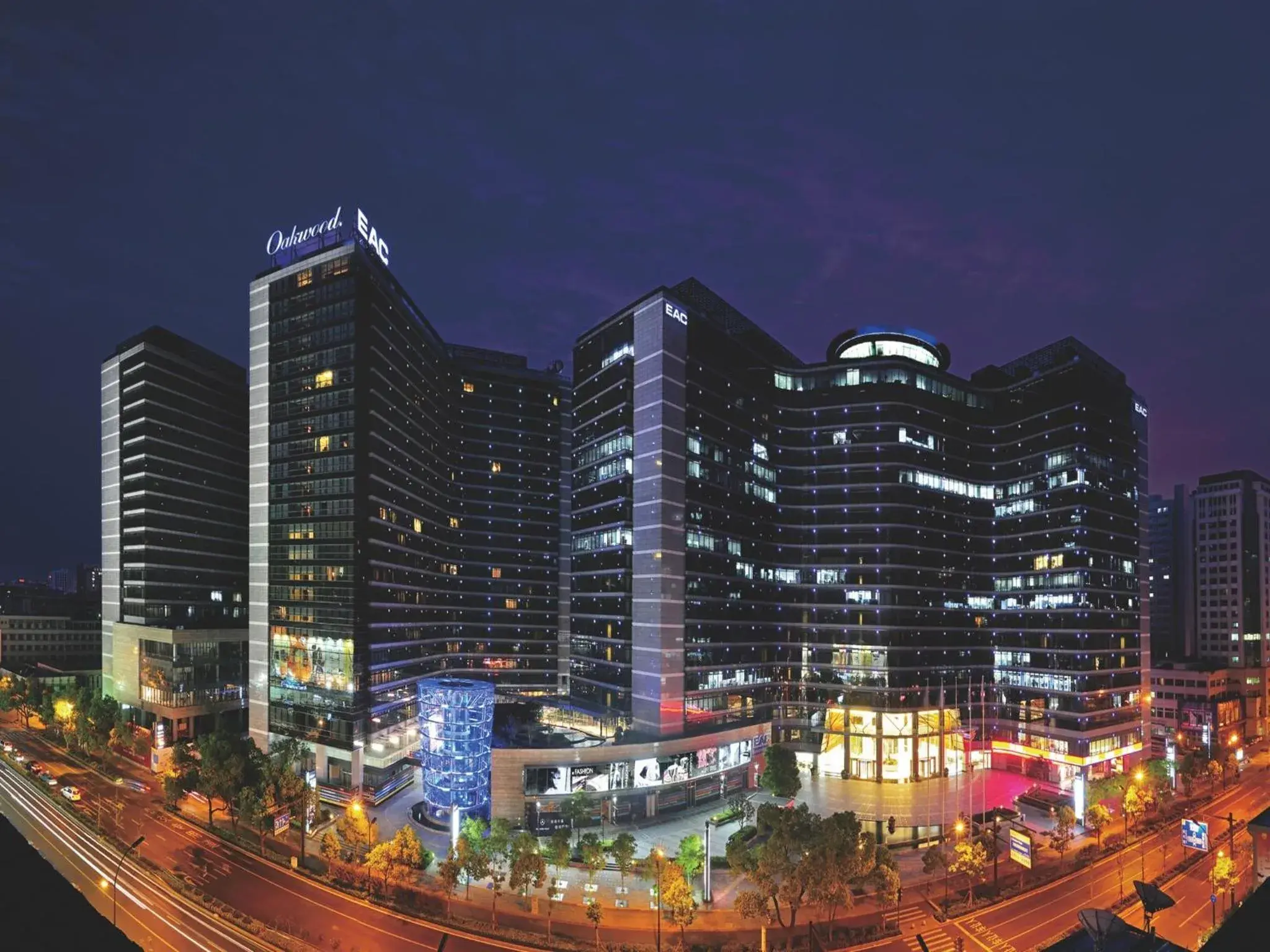 Facade/entrance in Oakwood Residence Hangzhou Facade/entrance in Oakwood Residence Hangzhou