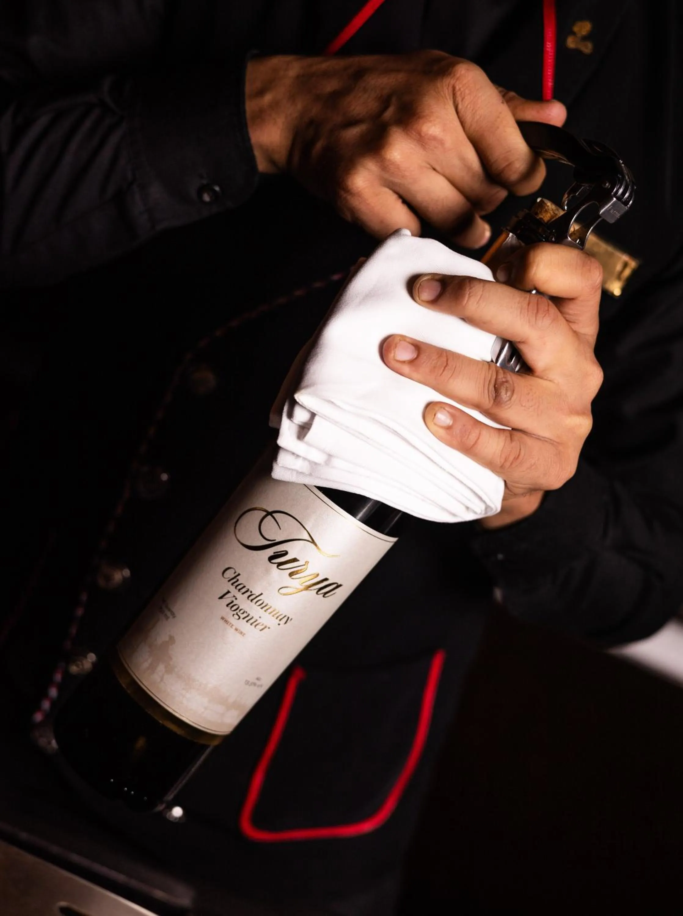 Food and drinks in The Leela Palace New Delhi