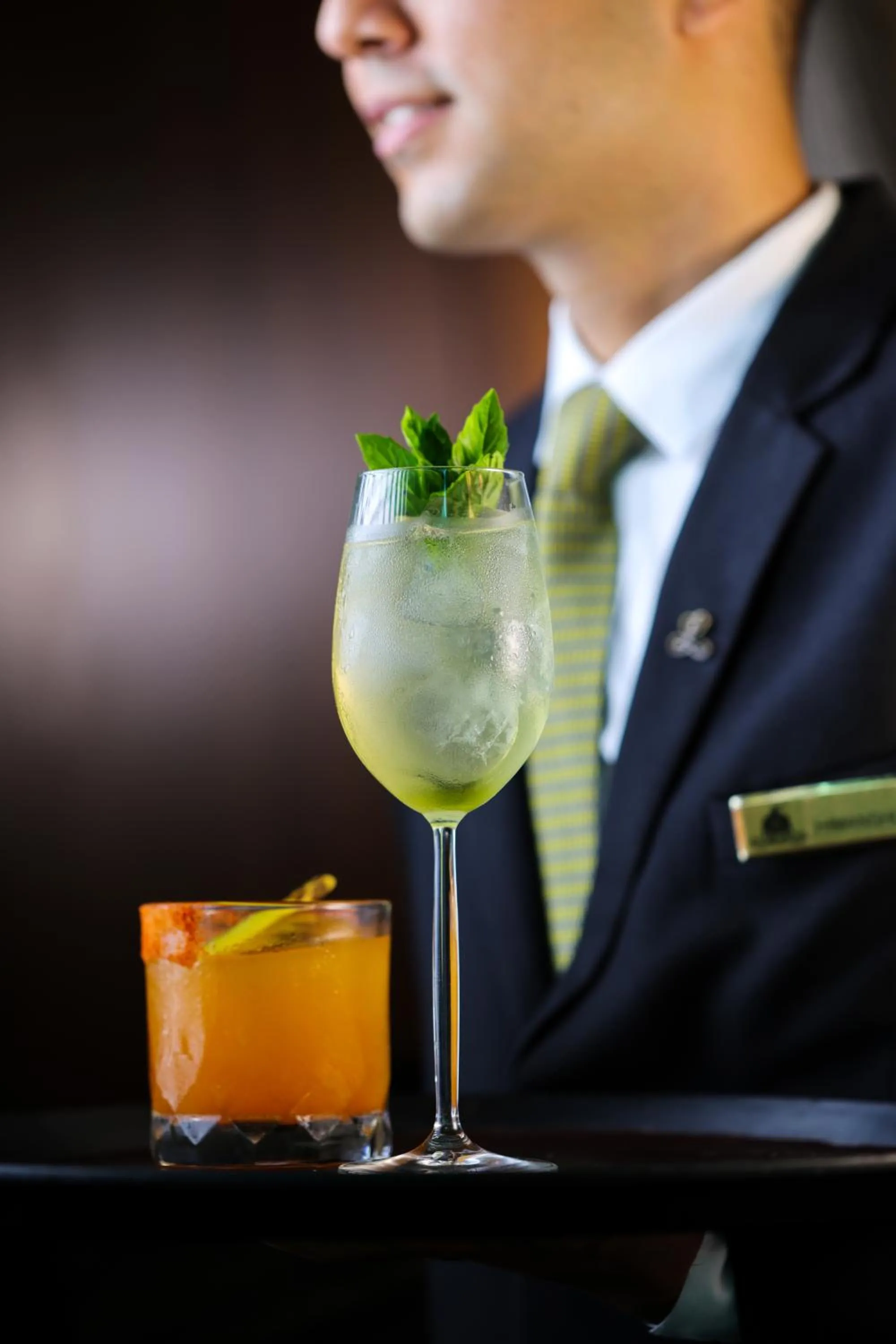 Food and drinks in The Leela Palace New Delhi