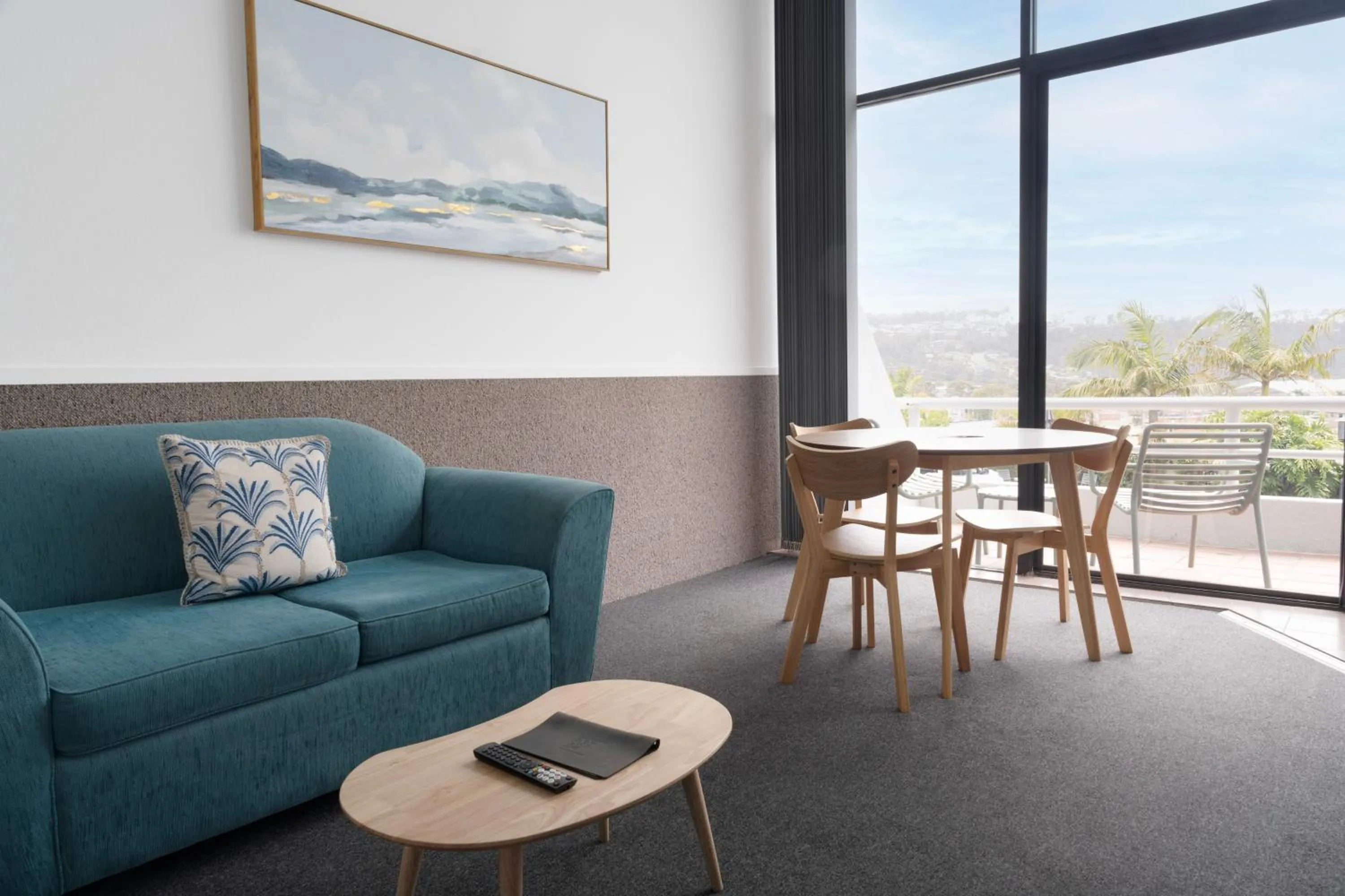 Seating area in Sea Spray Motel - Merimbula