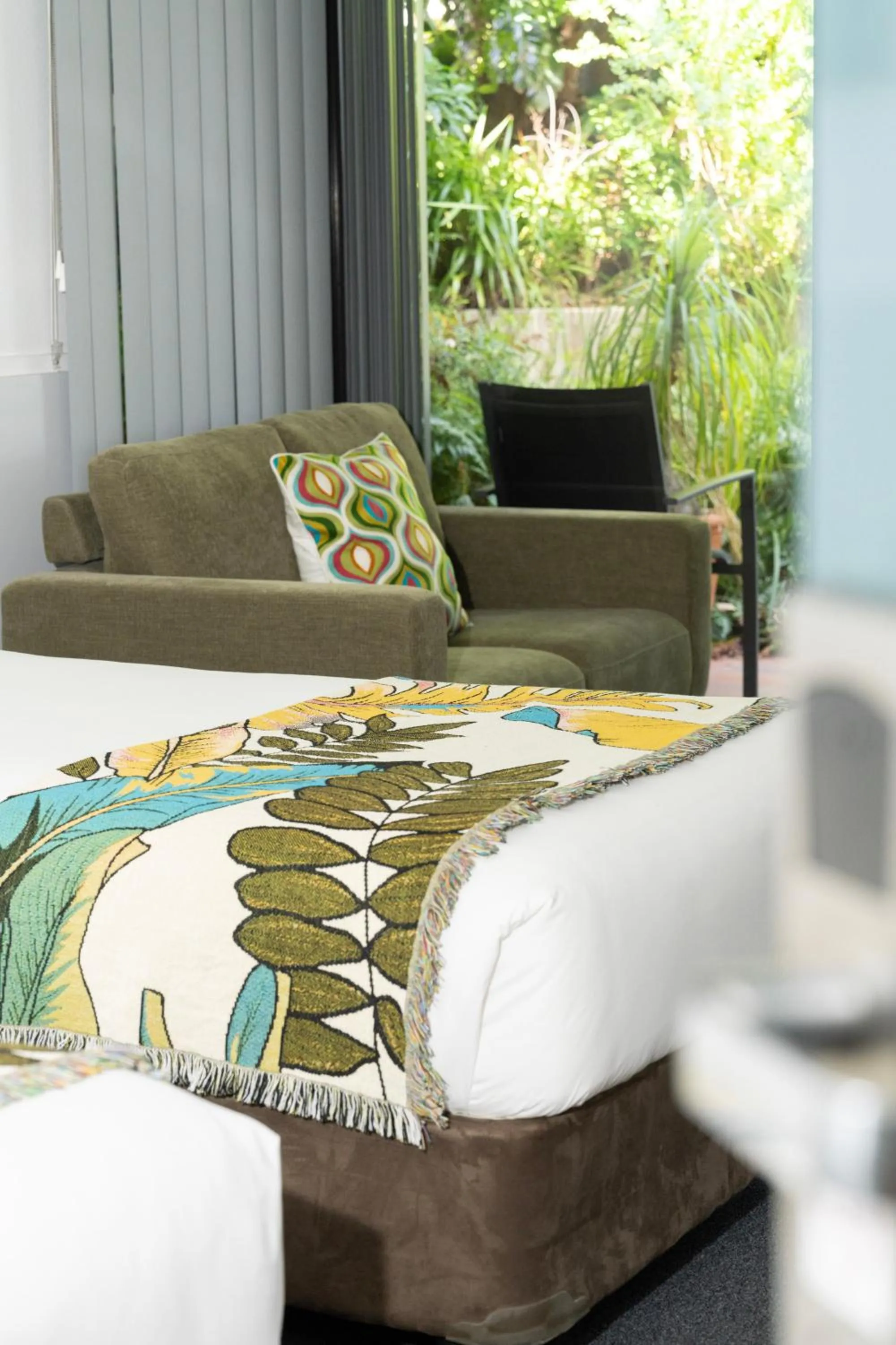 Seating area in Sea Spray Motel - Merimbula