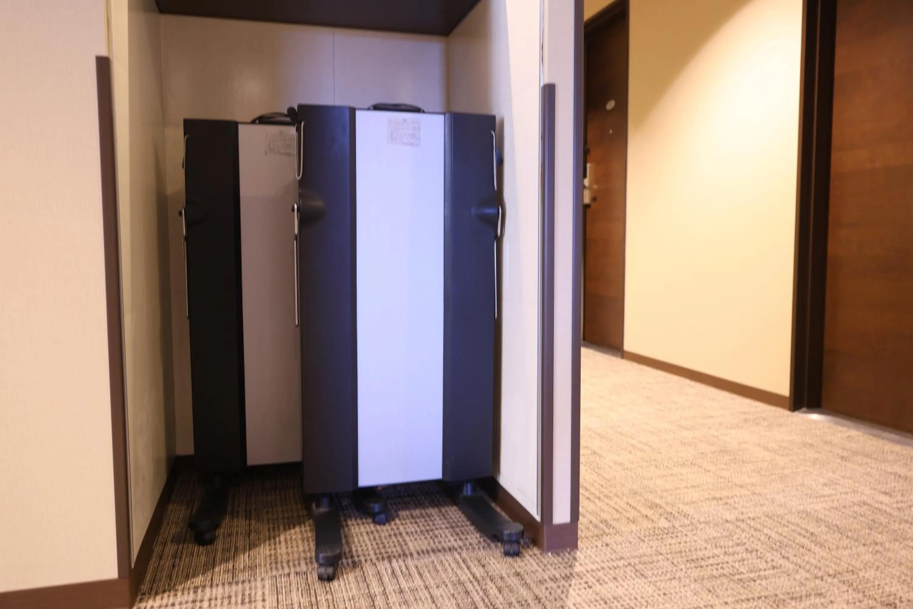 trouser press in Dormy Inn Takasaki