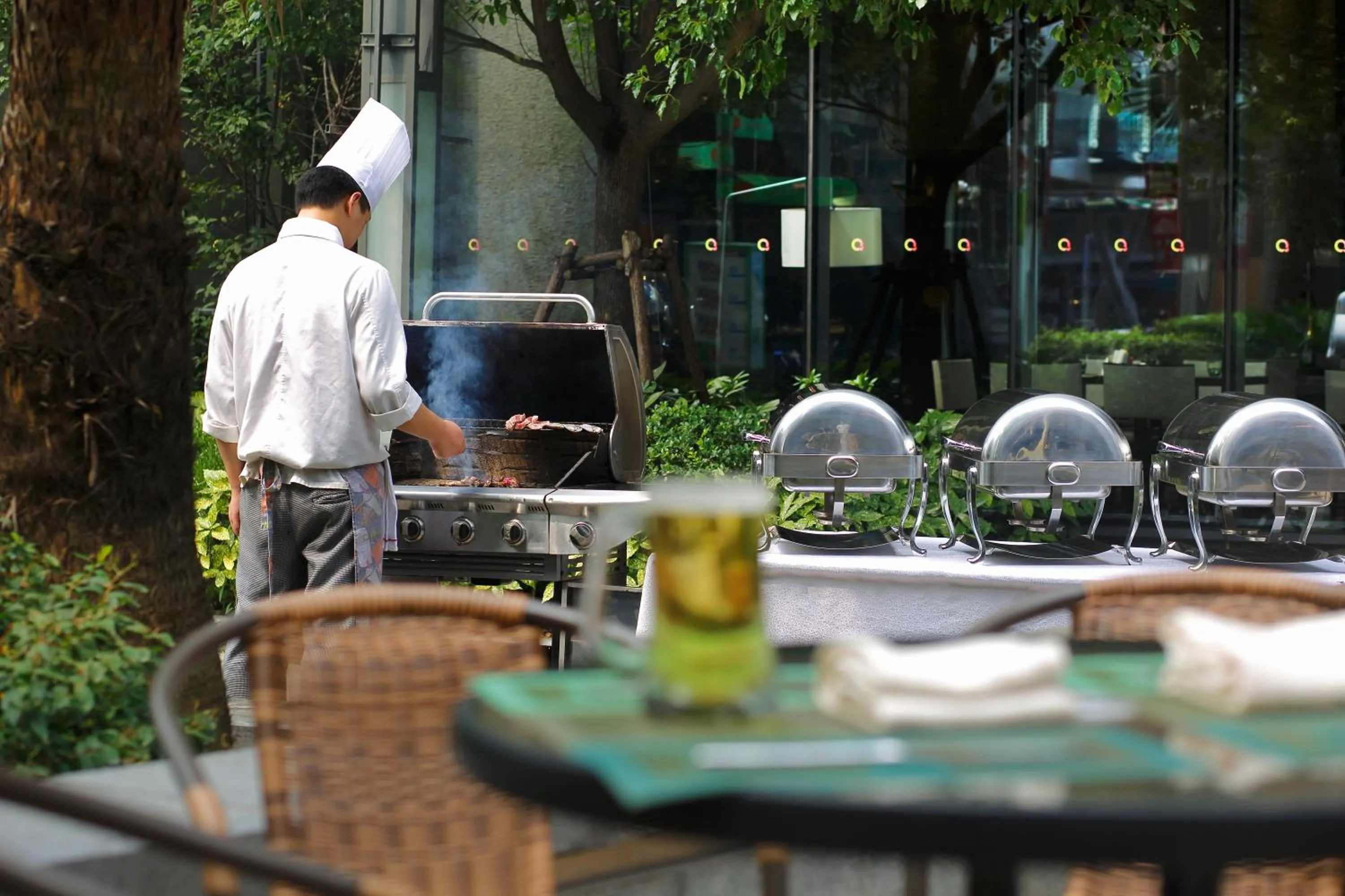 Restaurant/places to eat in The QUBE Hotel Shanghai -Close to Pudong International Airport and Disney Land