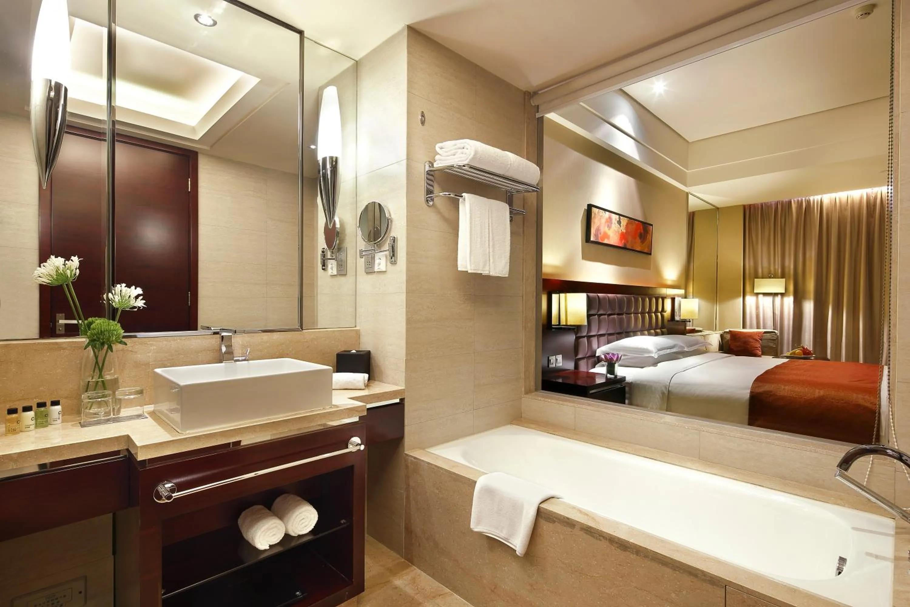 Bathroom, Bed in The QUBE Hotel Shanghai -Close to Pudong International Airport and Disney Land