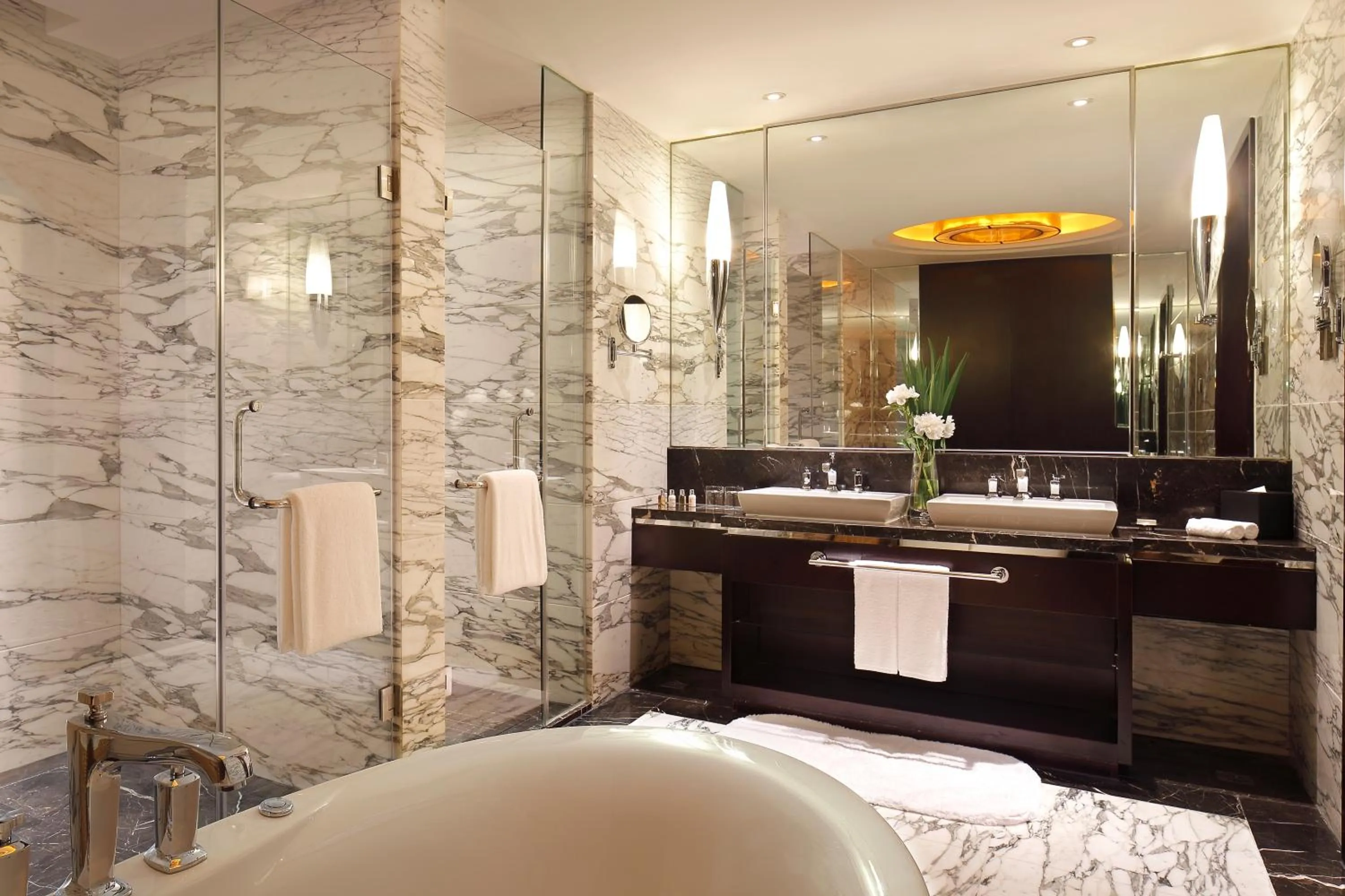 Bathroom in The QUBE Hotel Shanghai -Close to Pudong International Airport and Disney Land