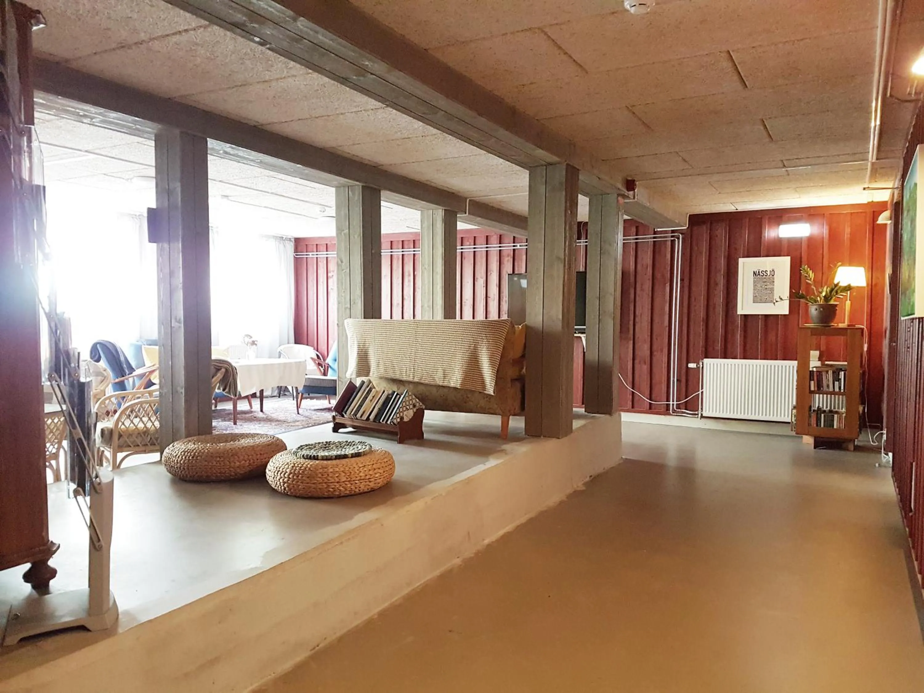 Communal lounge/ TV room in Topperyd Bed & Breakfast