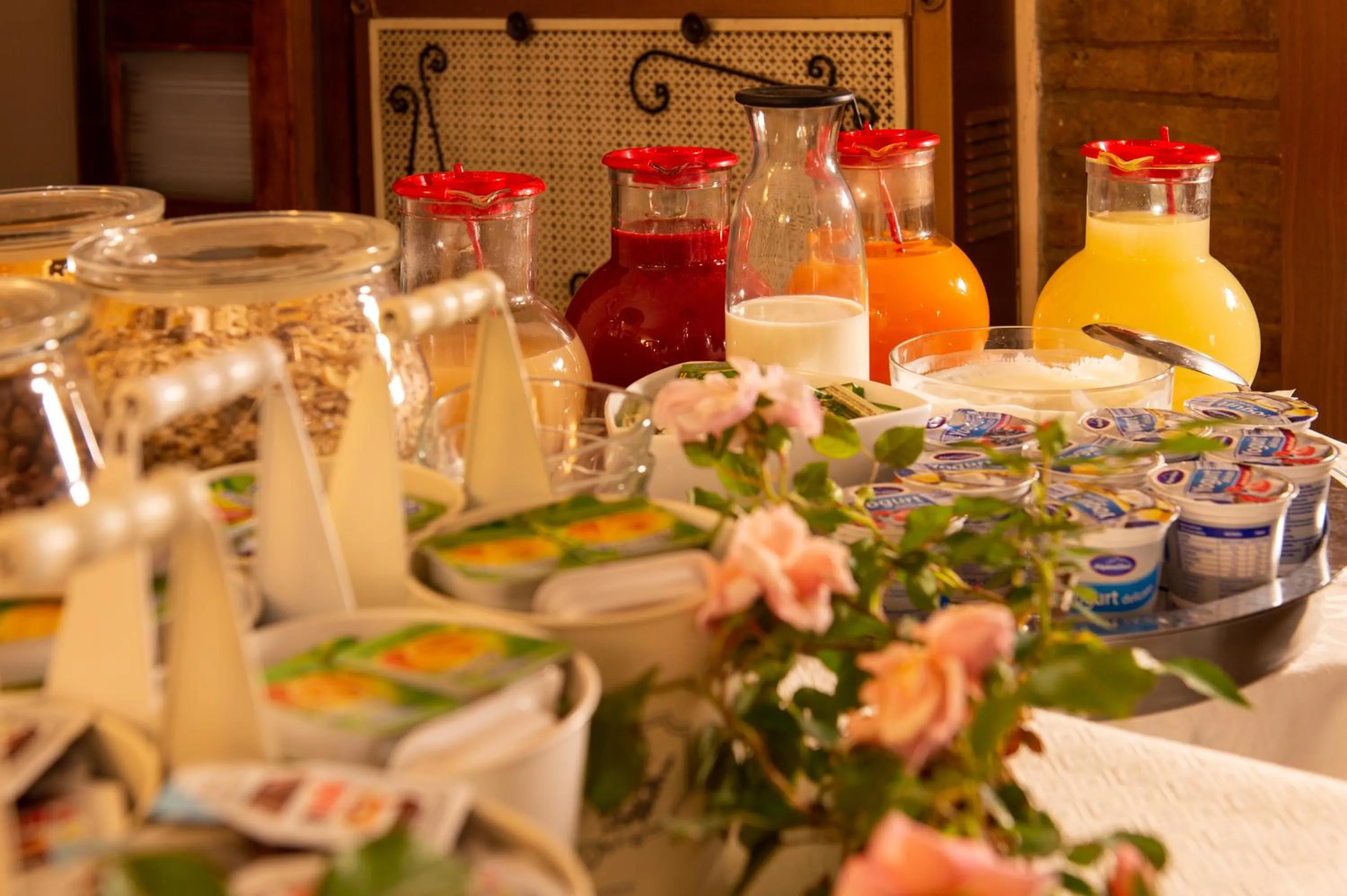 Food and drinks in Hotel Minerva