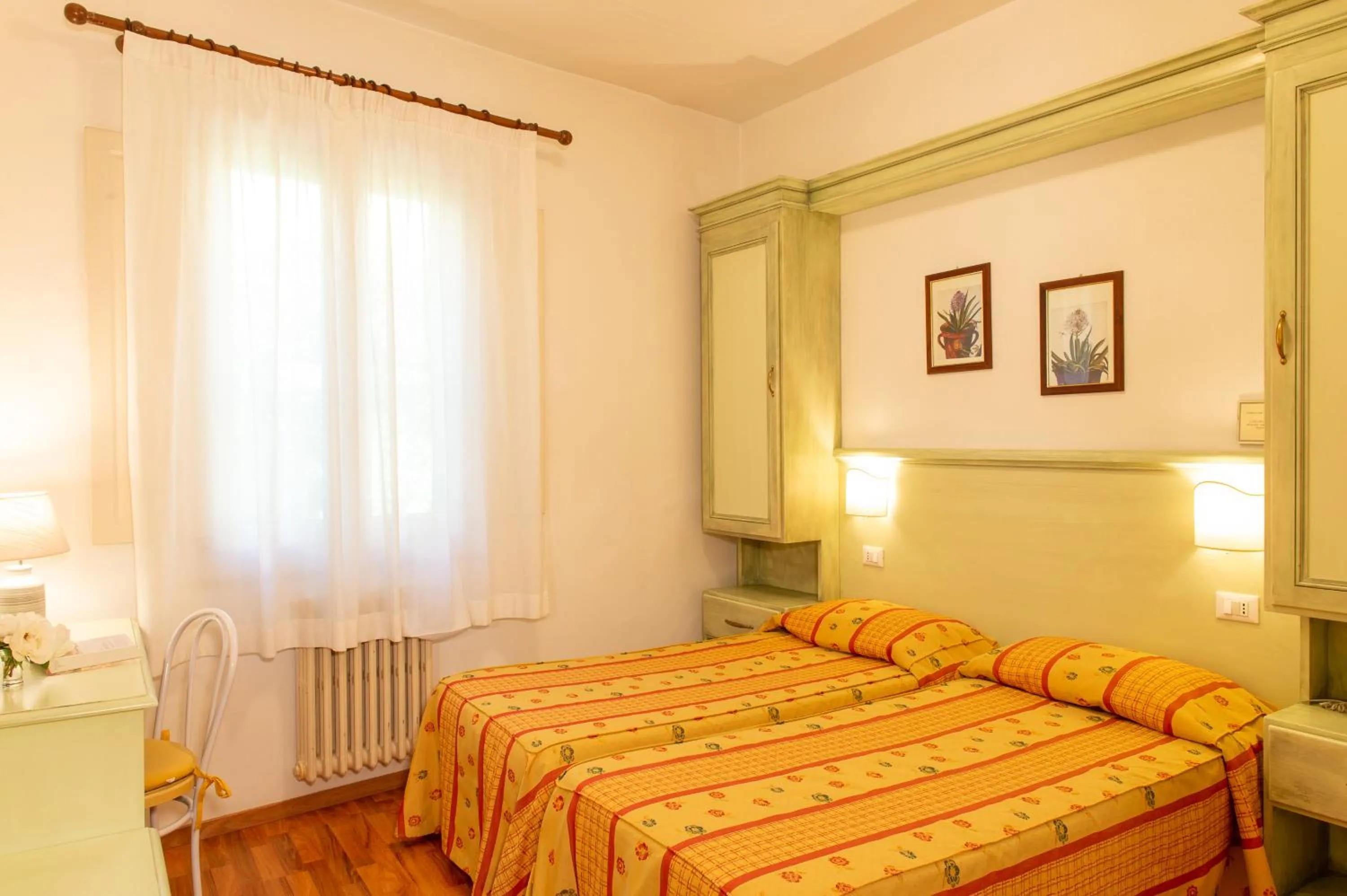 Bedroom, Bed in Hotel Minerva