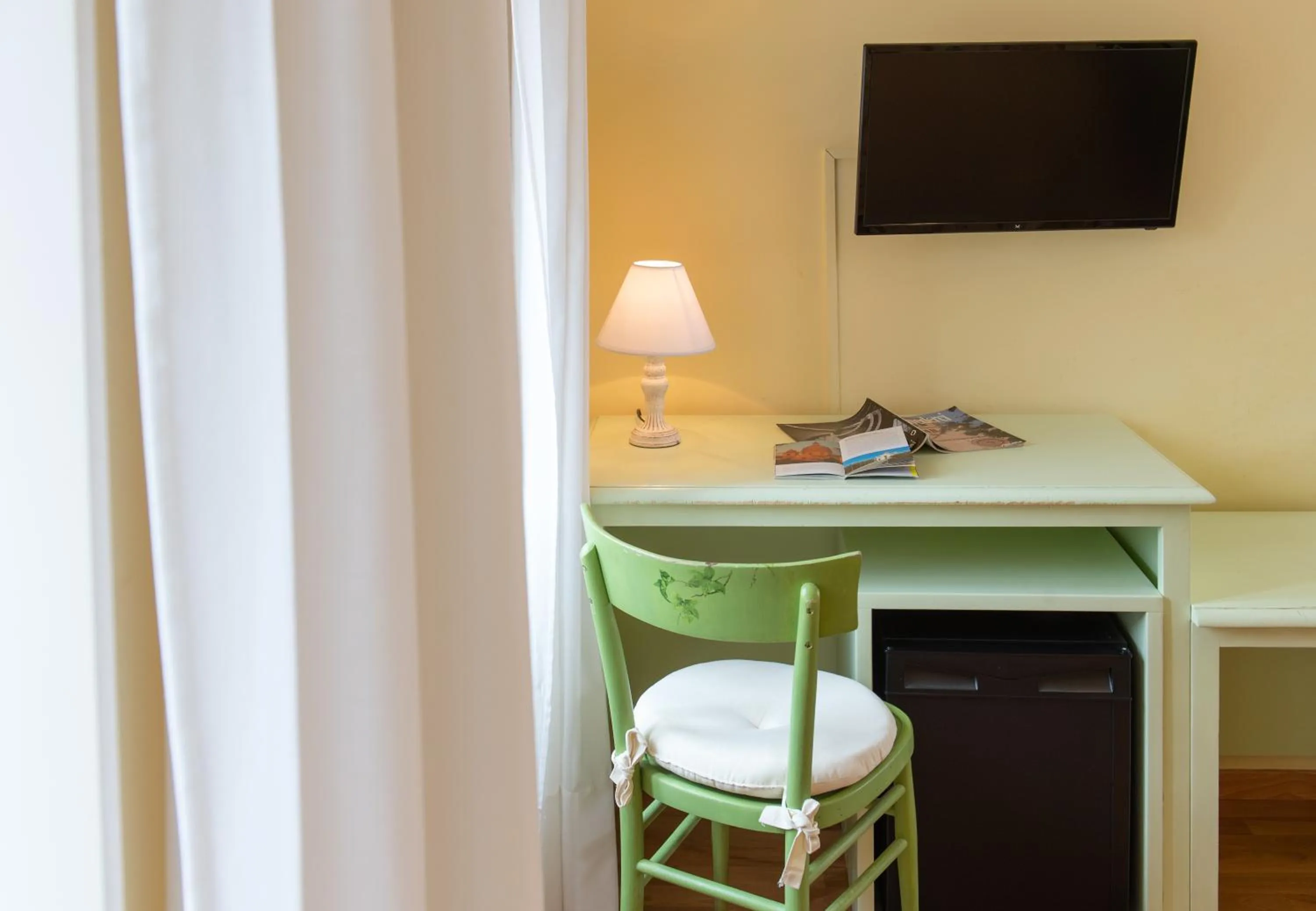 TV and multimedia in Hotel Minerva