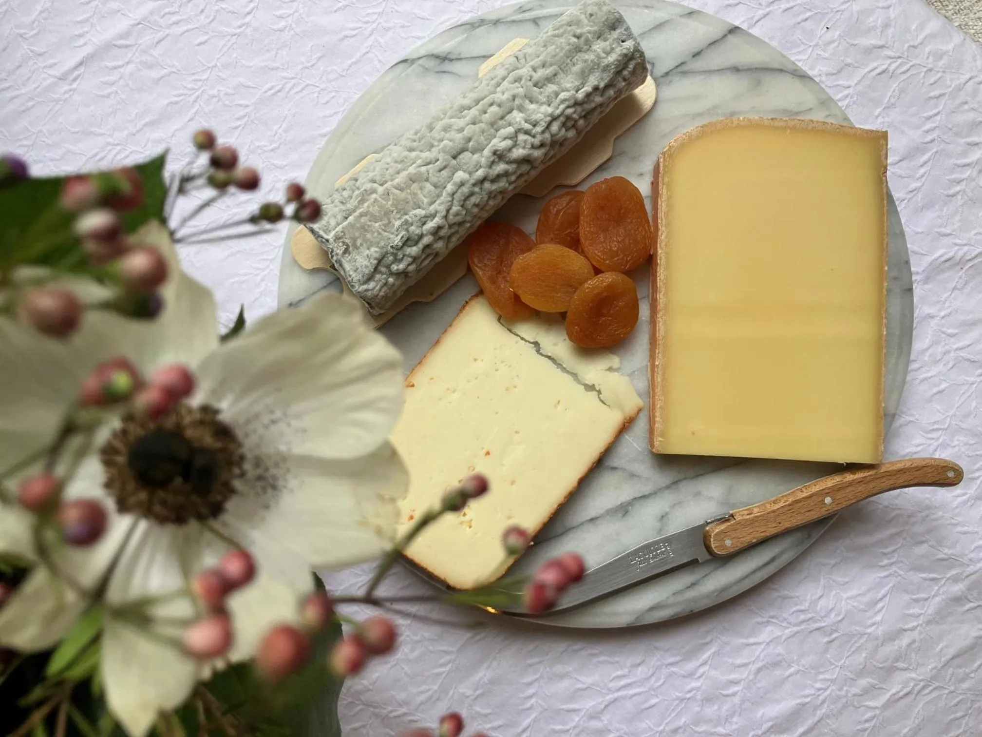Breakfast in Hotel Val De Loire