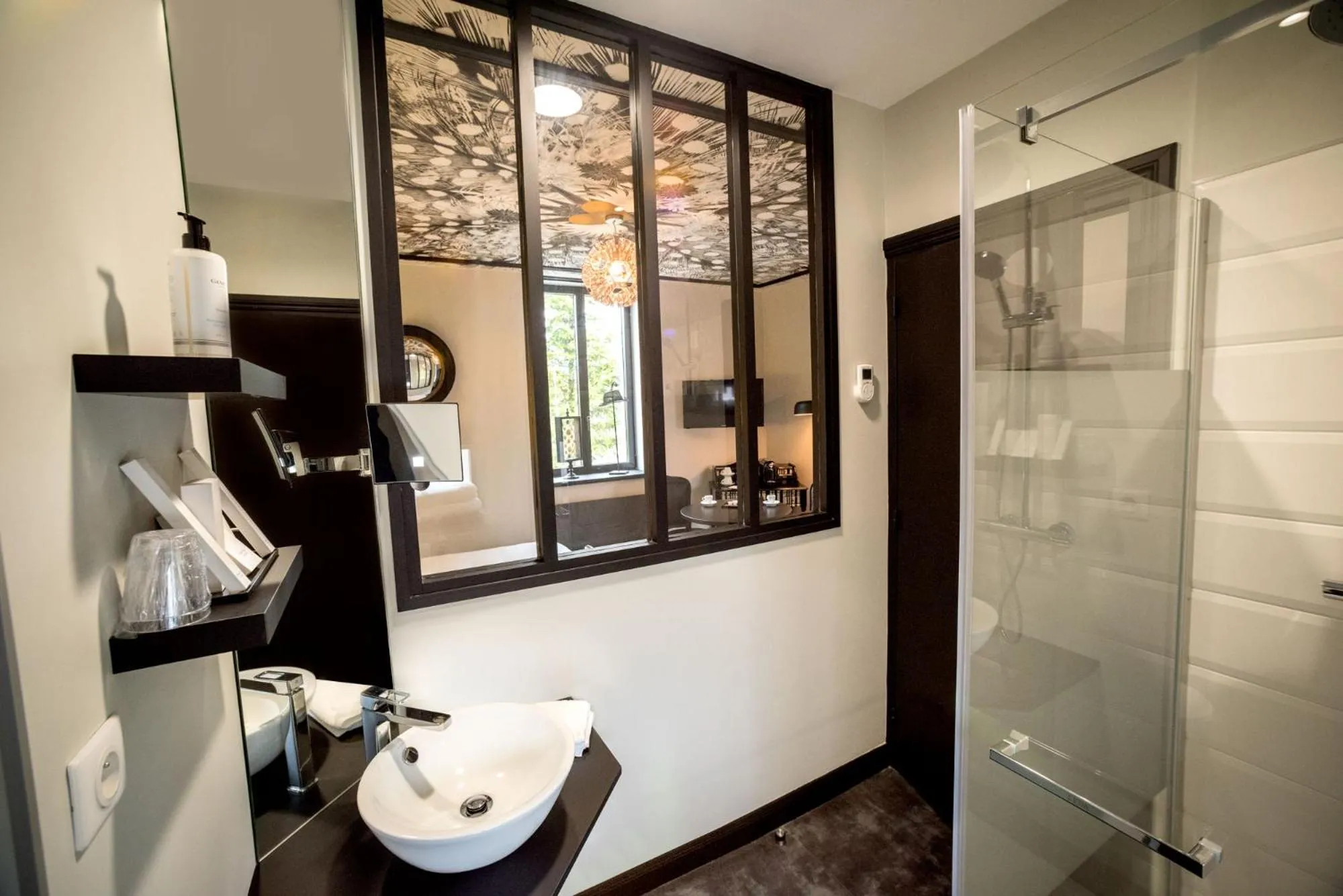 Bathroom in Le Pavillon du Golf d'Arras