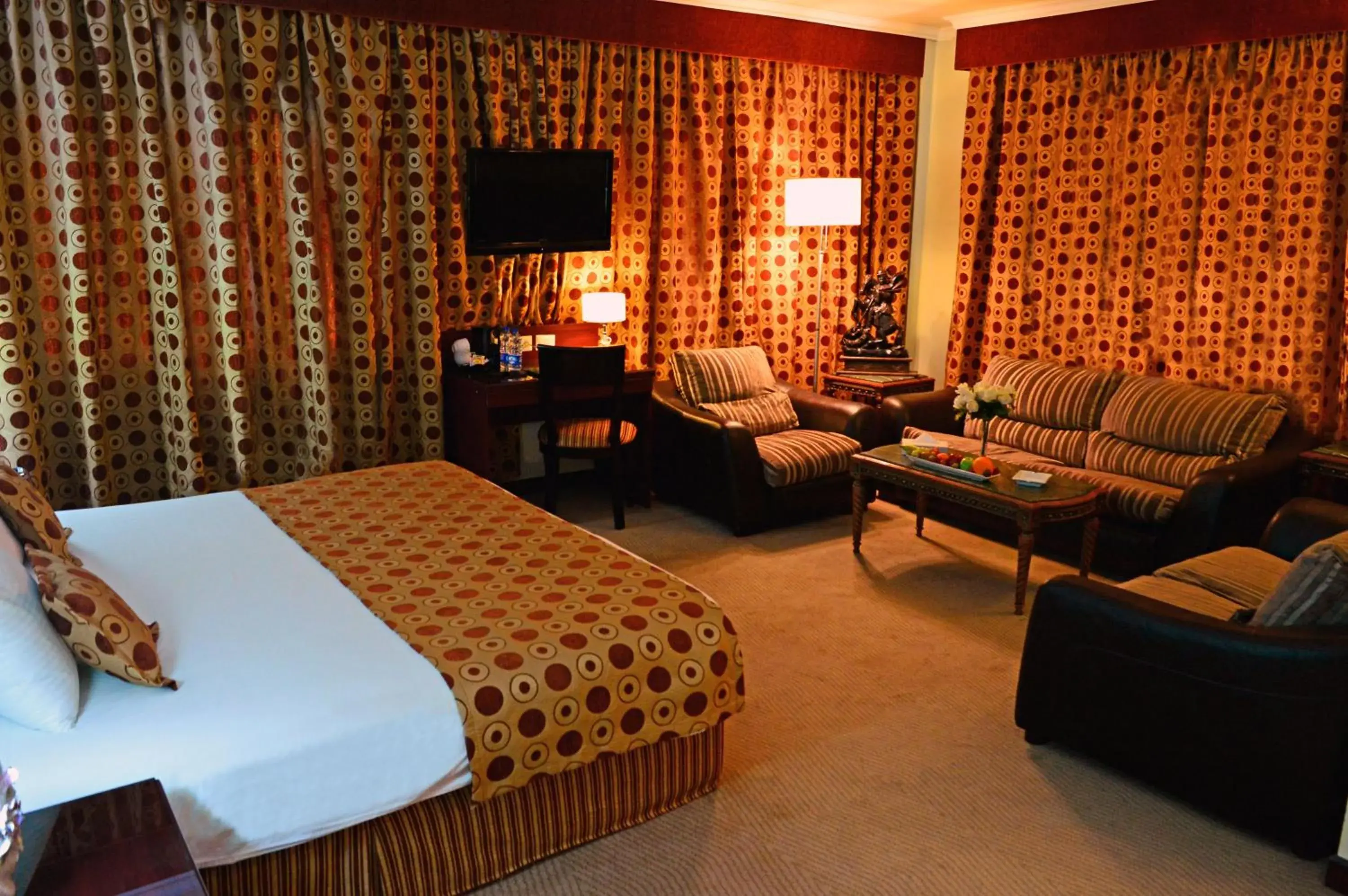 Bedroom, Bed in Larsa Hotel Bedroom, Bed in Larsa Hotel