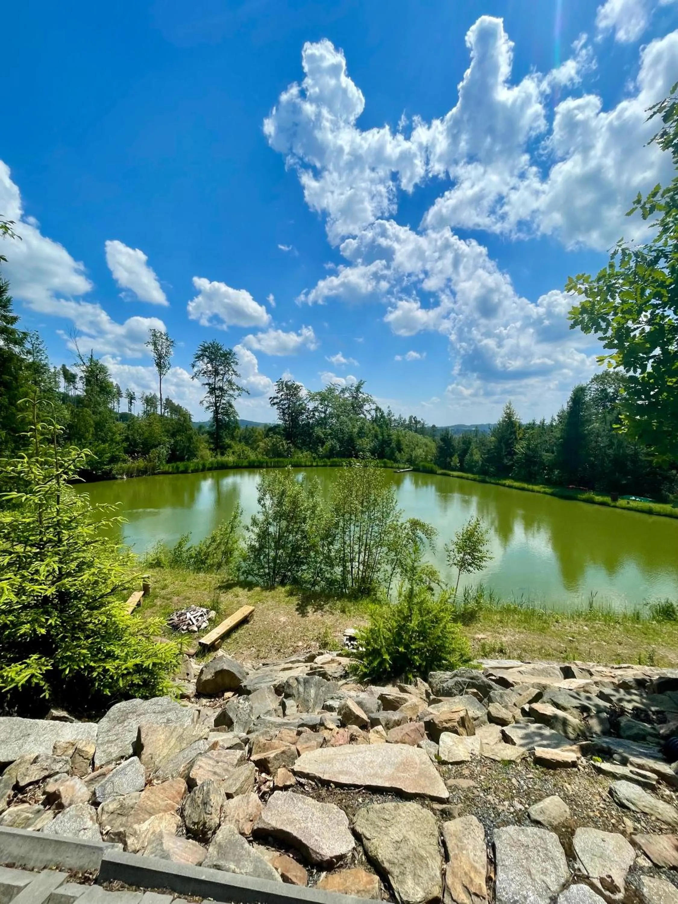 Lake view in Rekreační chata Karasín