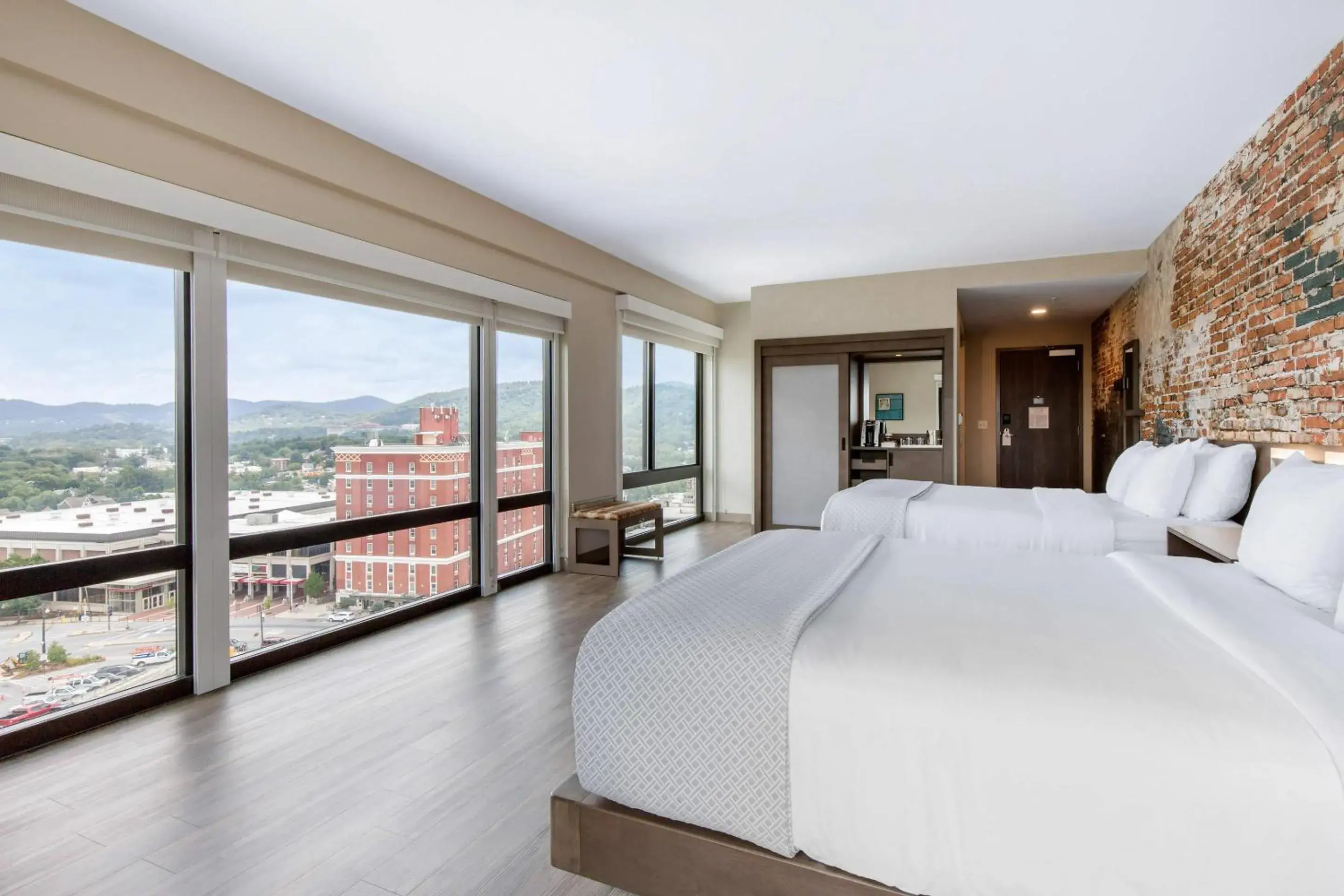 Bedroom, Bed in Cambria Hotel Downtown Asheville Bedroom, Bed in Cambria Hotel Downtown Asheville