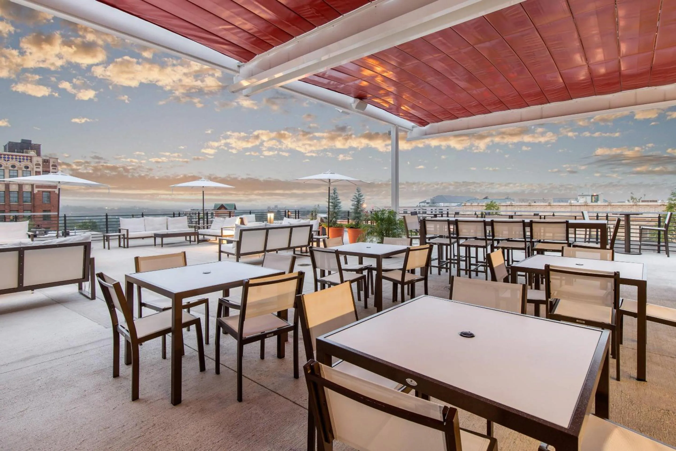 Restaurant/places to eat in Cambria Hotel Downtown Asheville