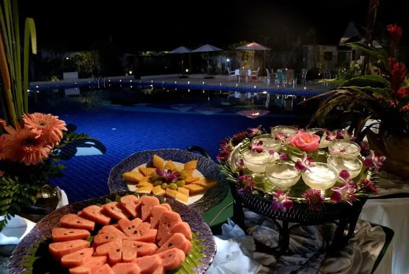 Restaurant/places to eat in Kuiburi Hotel & Resort Restaurant/places to eat in Kuiburi Hotel & Resort