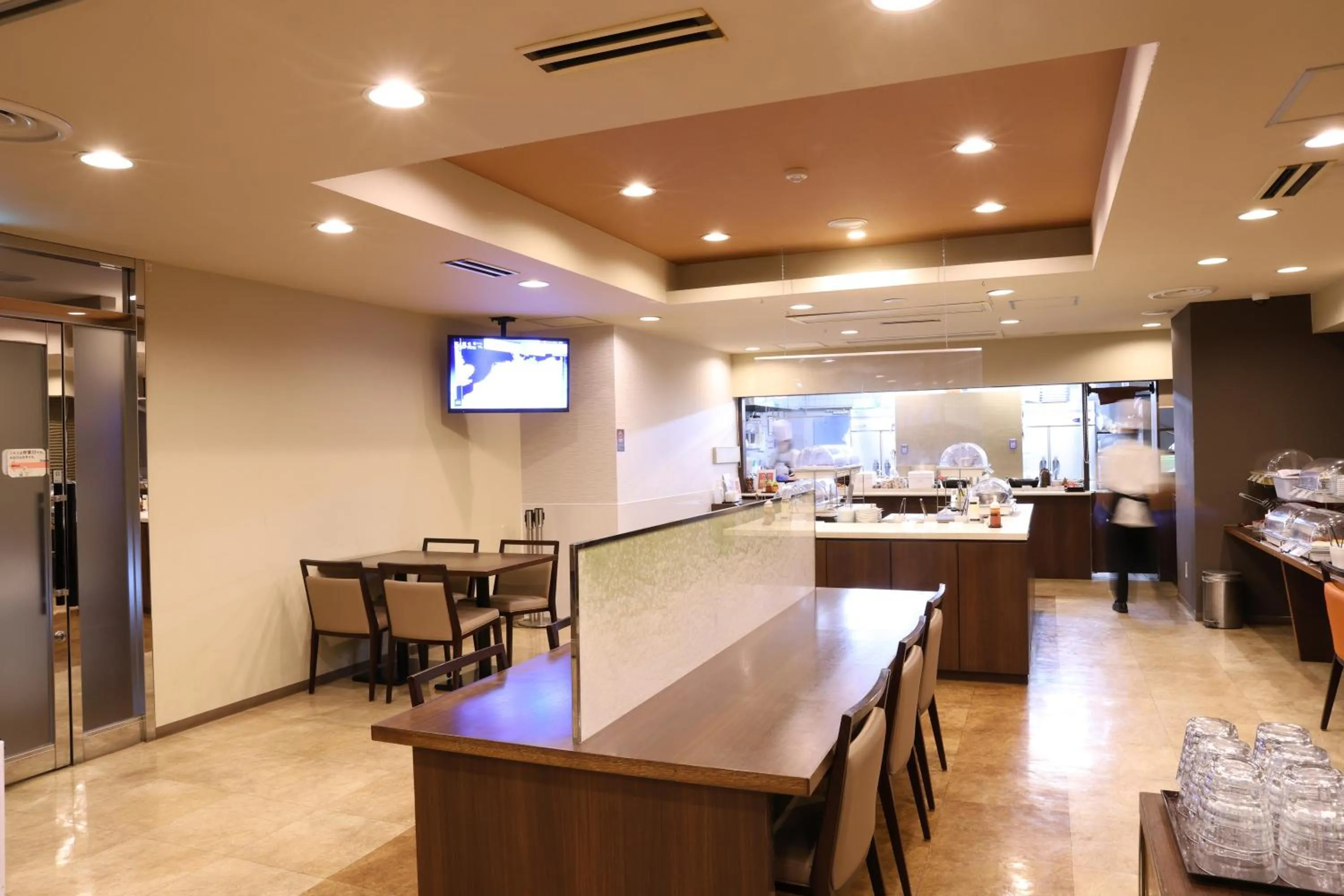 Restaurant/places to eat in Dormy Inn Chiba City Soga