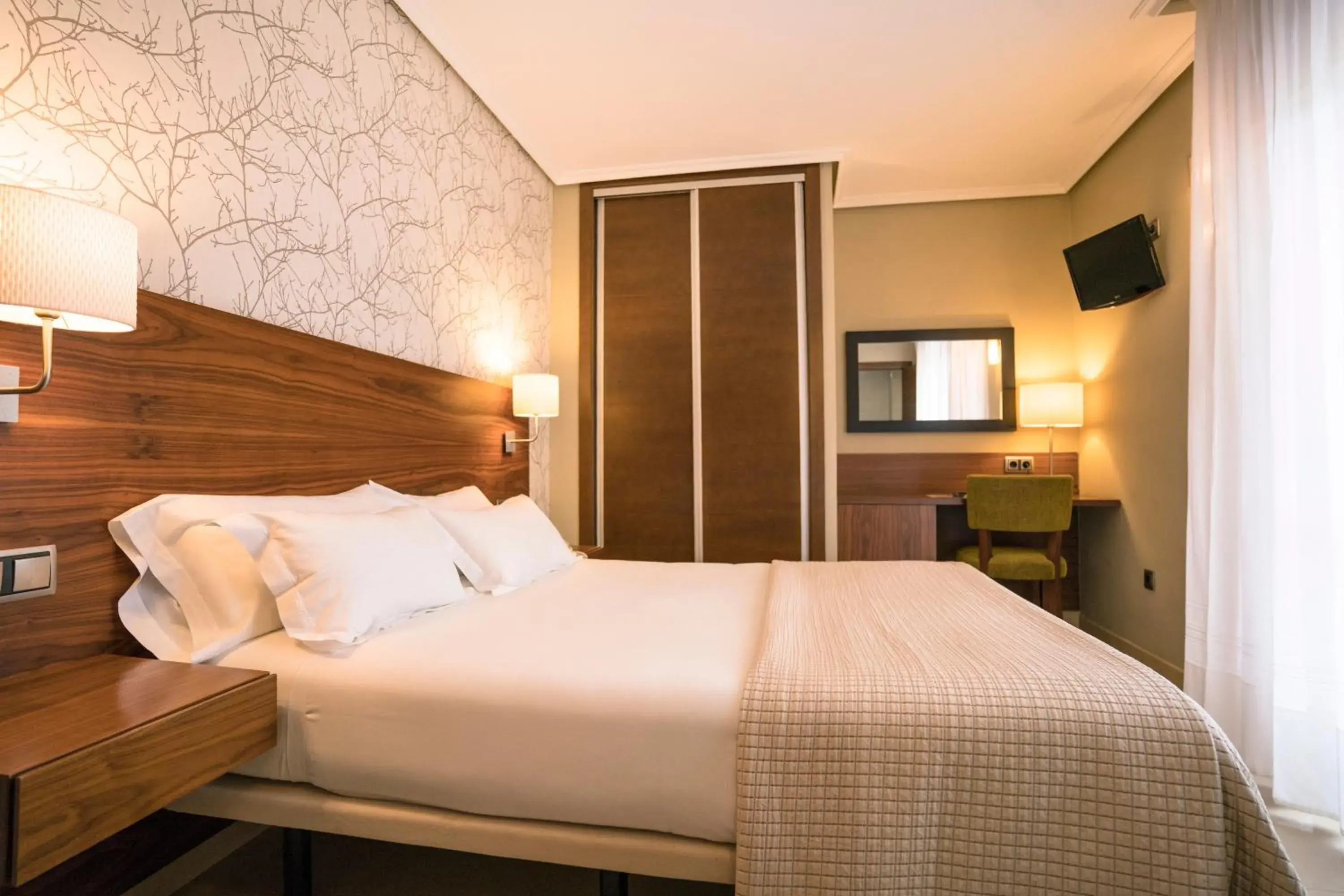 Double Room in Hotel Piramide Double Room in Hotel Piramide