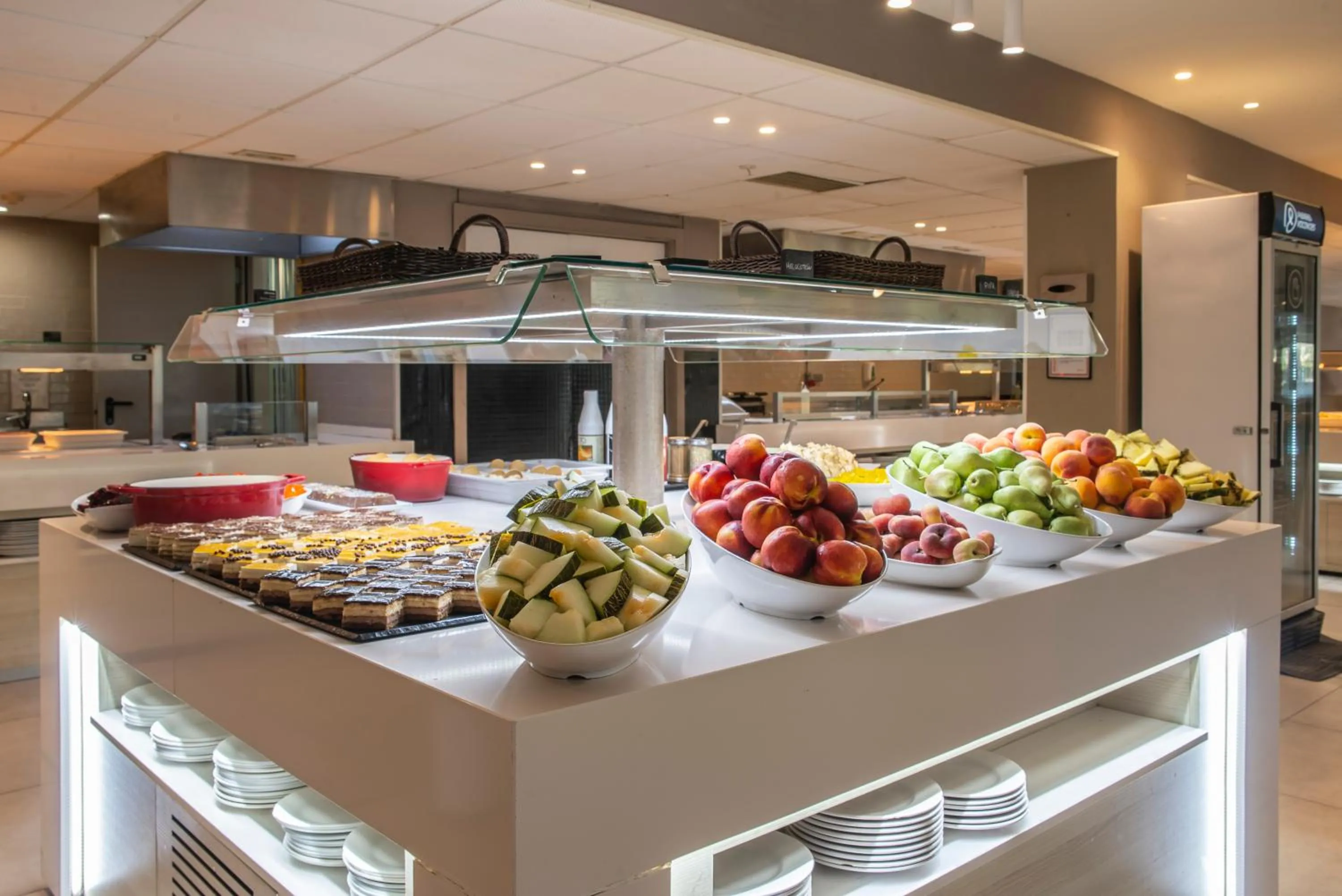 Food in Hotel Roquetas El Palmeral by Pierre & Vacances