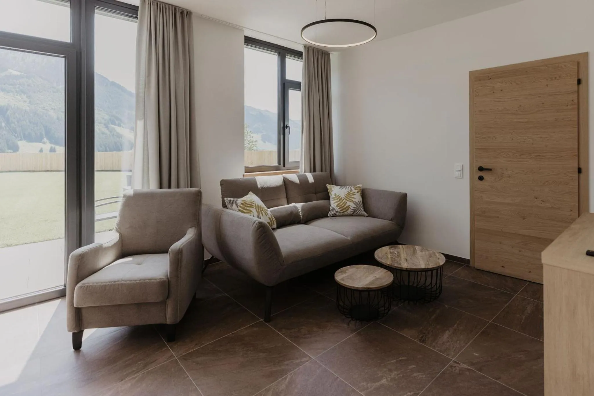 Living room in Landhaus Saalbach - Ski in & out