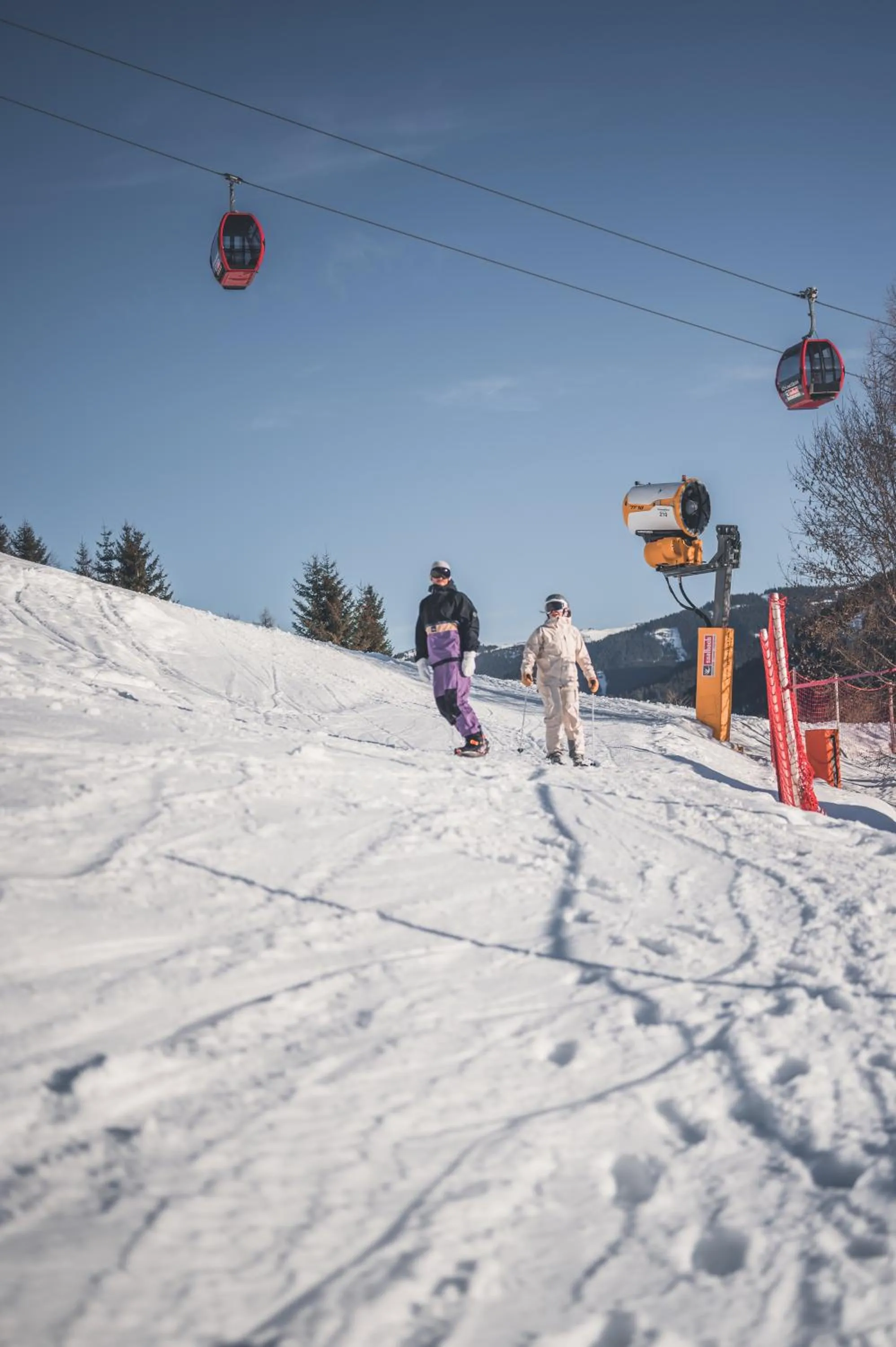 Winter in Landhaus Saalbach - Ski in & out