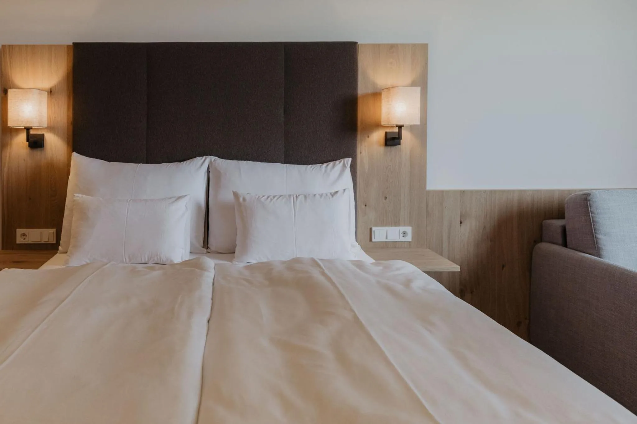 Bed in Landhaus Saalbach - Ski in & out