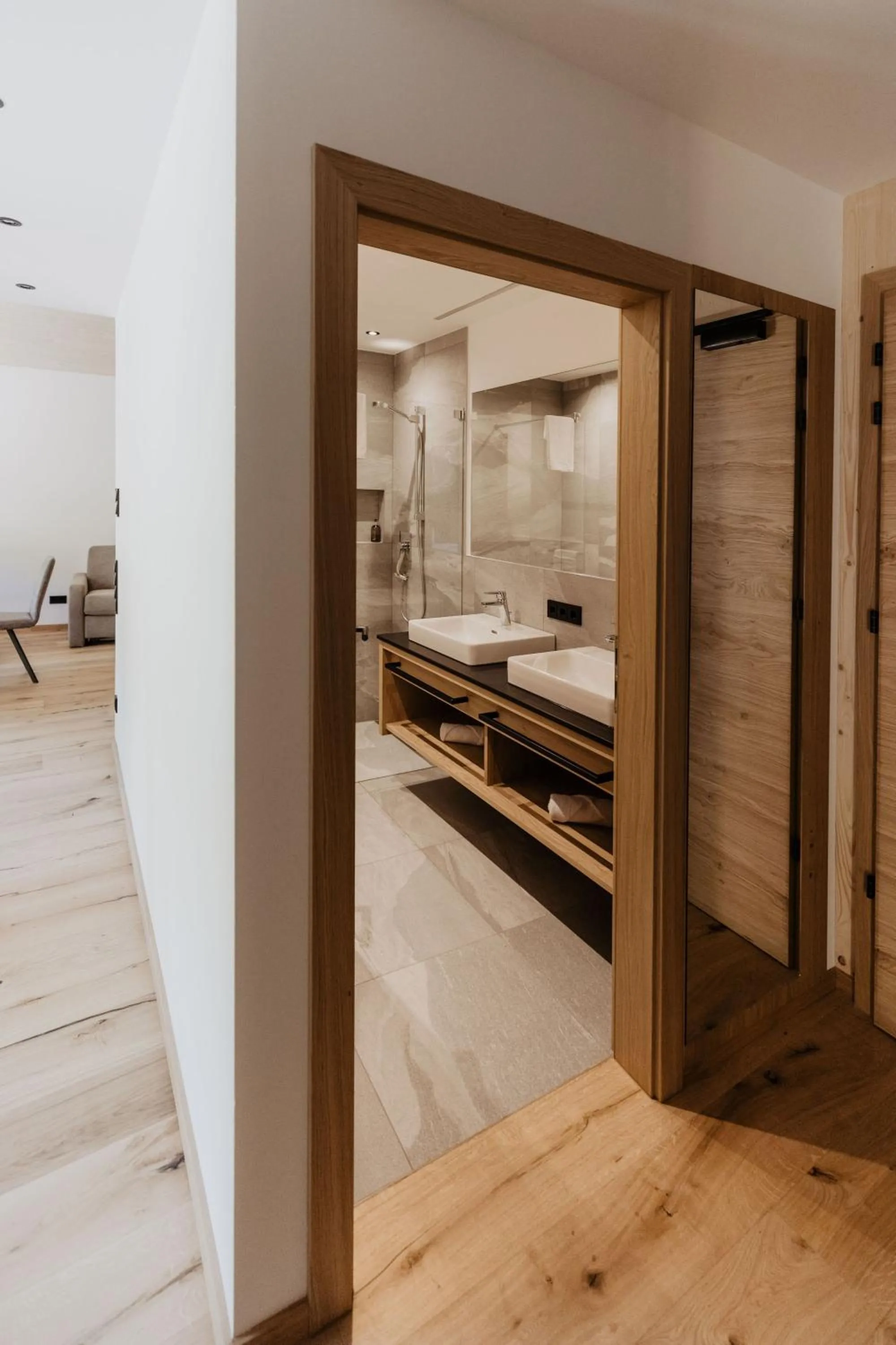 Bathroom in Landhaus Saalbach - Ski in & out