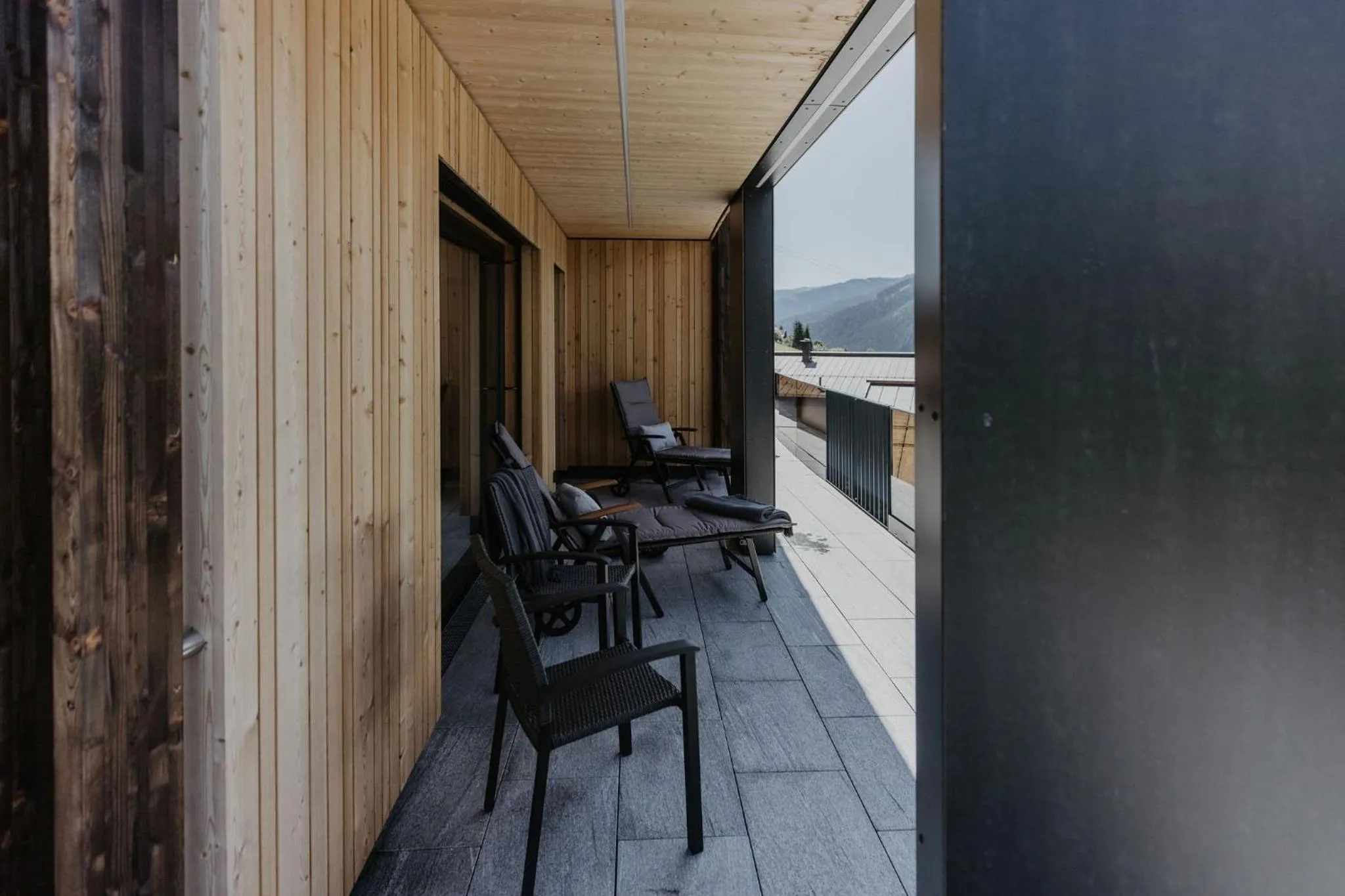 Balcony/Terrace in Landhaus Saalbach - Ski in & out