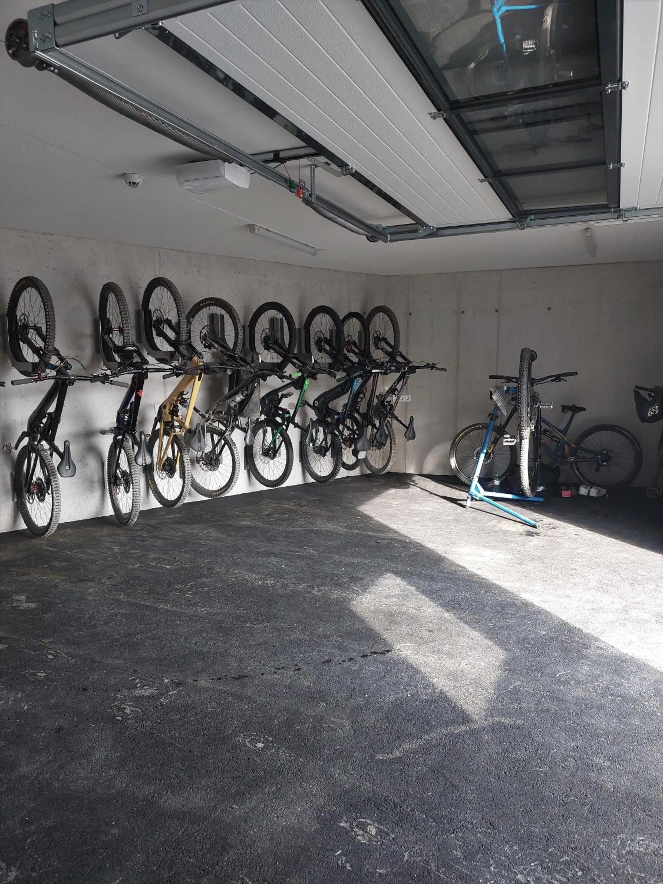Cycling in Landhaus Saalbach - Ski in & out