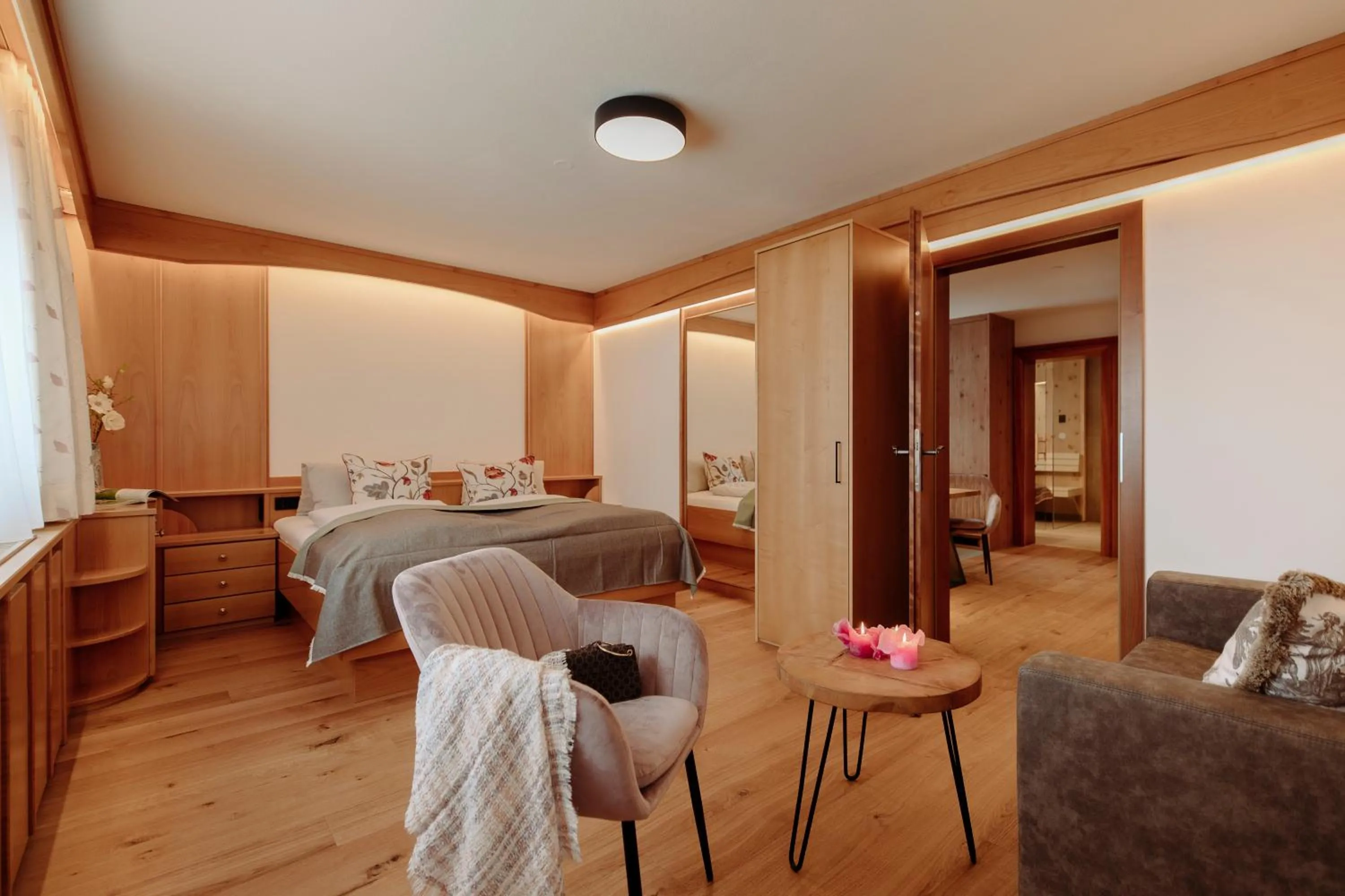 Bedroom, Bed in Landhaus Saalbach - Ski in & out